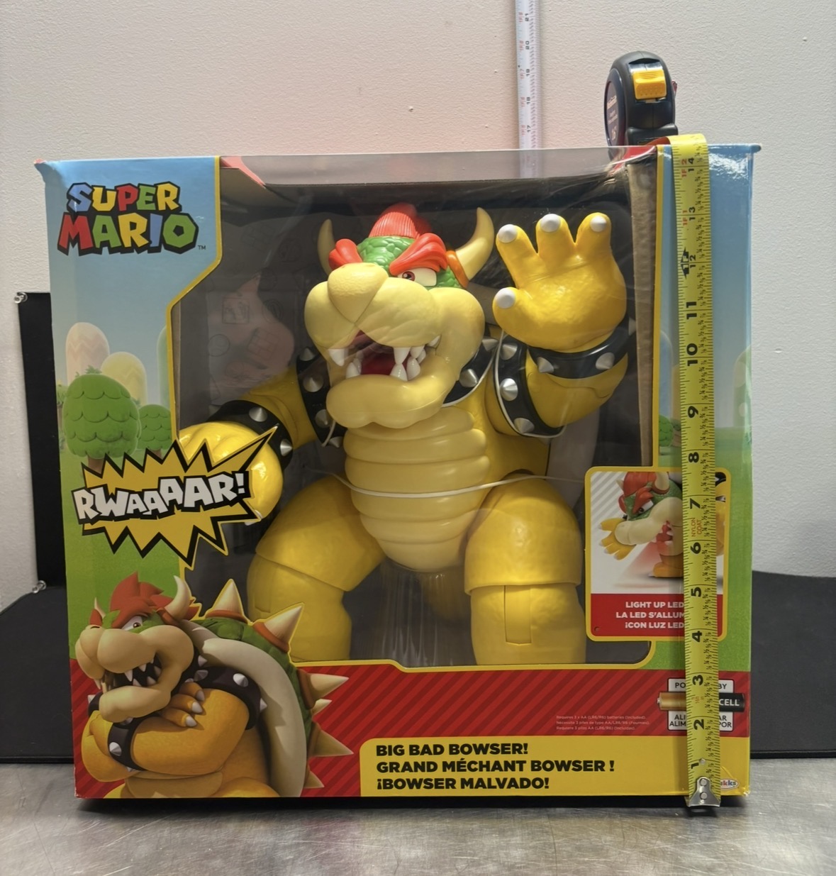 LOT 2026-107 — Grande figurine Bowser – Super Mario “Big Bad Bowser!”, neuve dans sa boîte… — photo 1