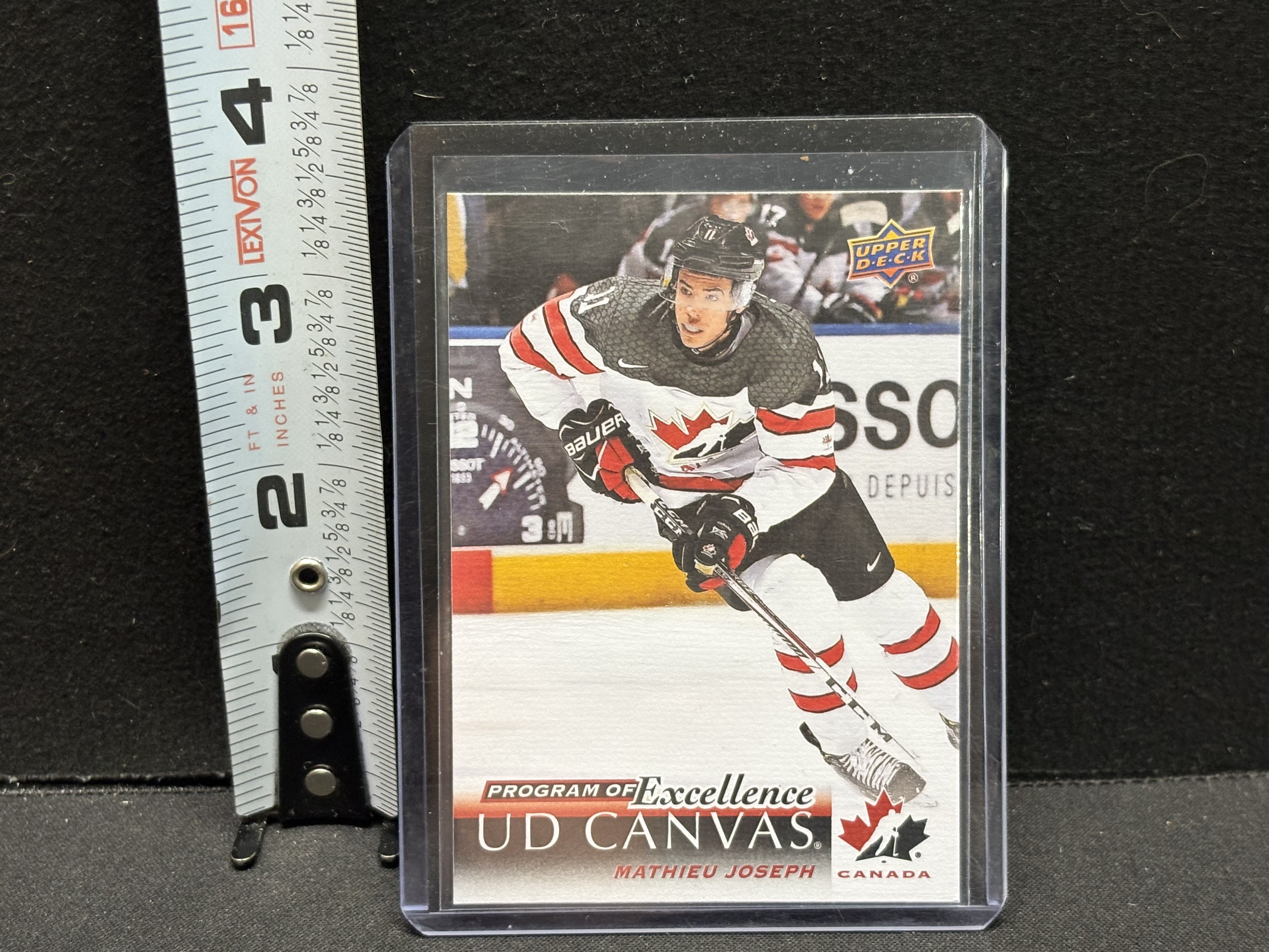 LOT 2026-115 — Carte de hockey Upper Deck – Program of Excellence UD Canvas de Mathieu… — photo 1