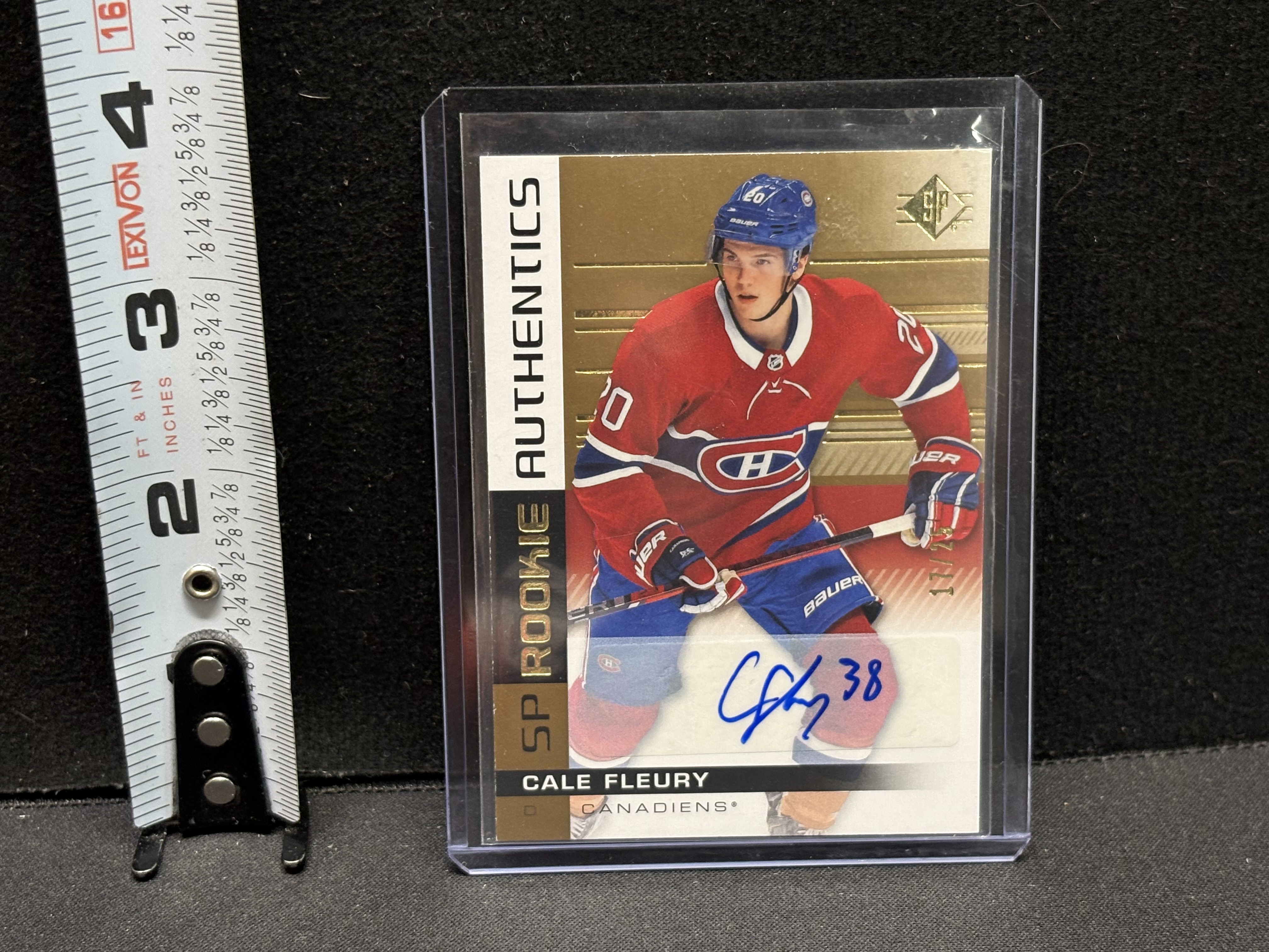 LOT 2026-128 — Carte de hockey SP Authentic – SP Rookie Authentics de Cale Fleury, avec les… — photo 1
