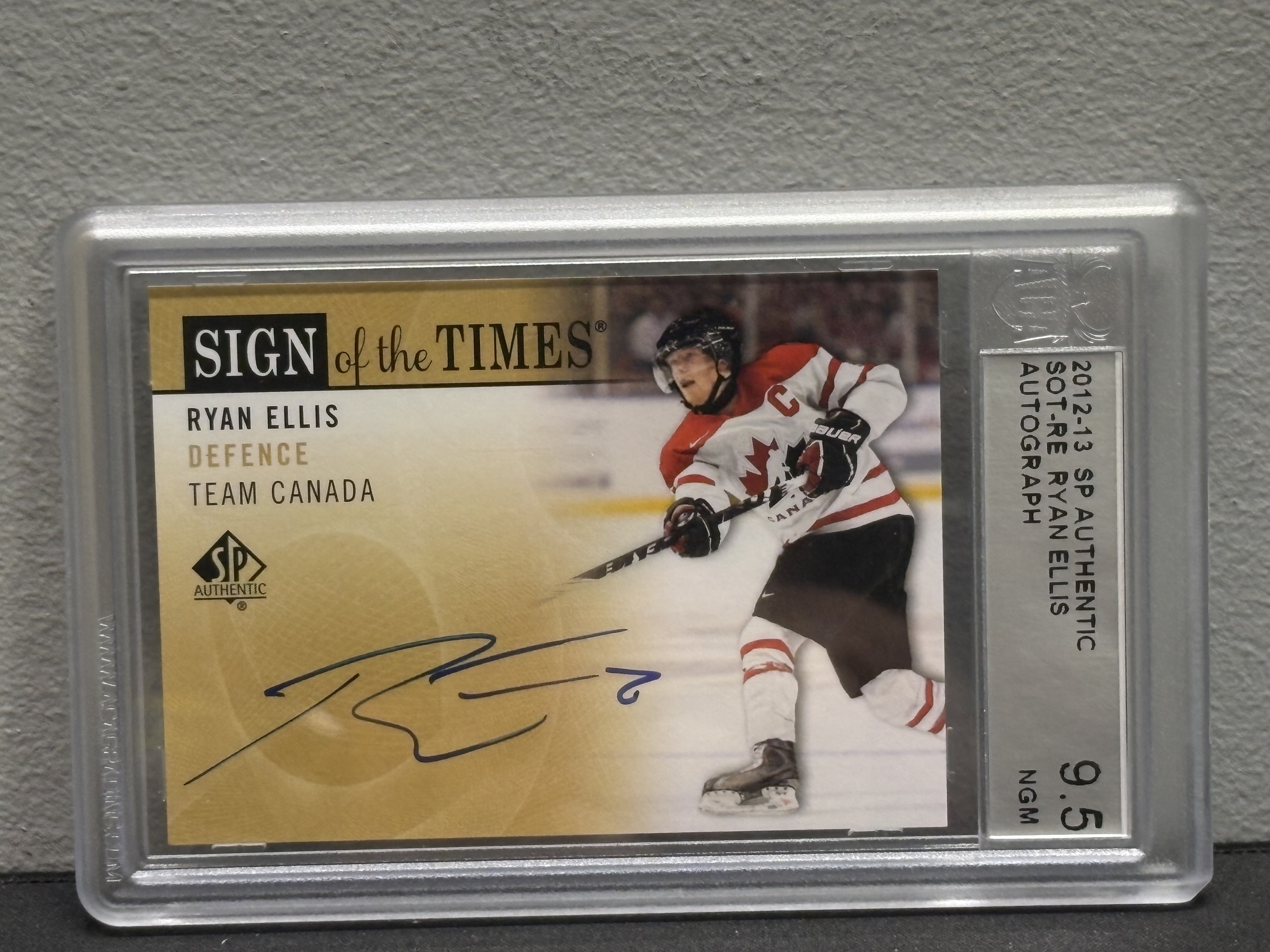 LOT 2026-015 — Carte de hockey autographiée Ryan Ellis – Sign of the Times de la collection 2012-13 SP Au — photo 1