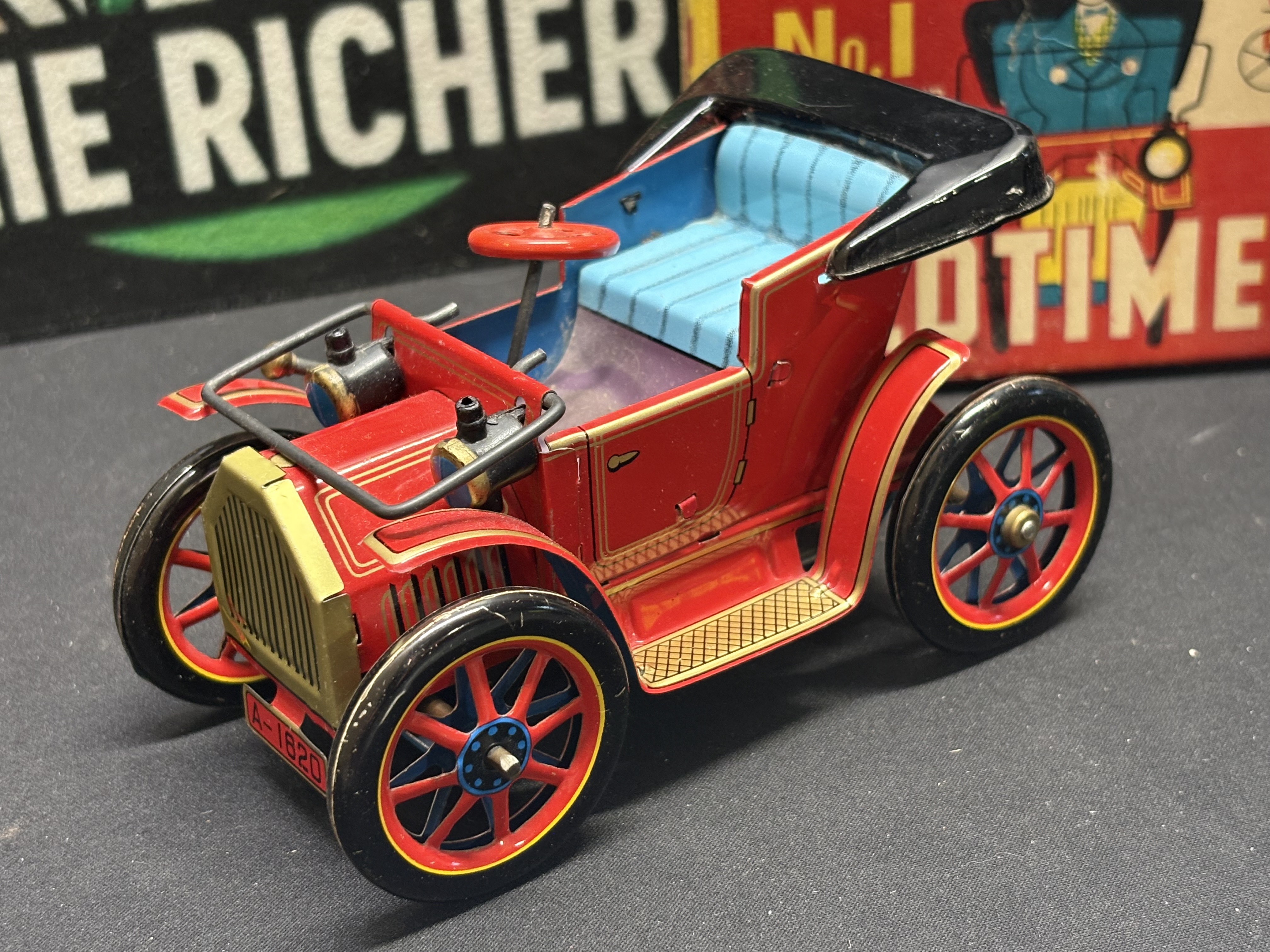 LOT 2026-182 — Voiture ancienne miniature en tôle – Oldtimers No — photo 3