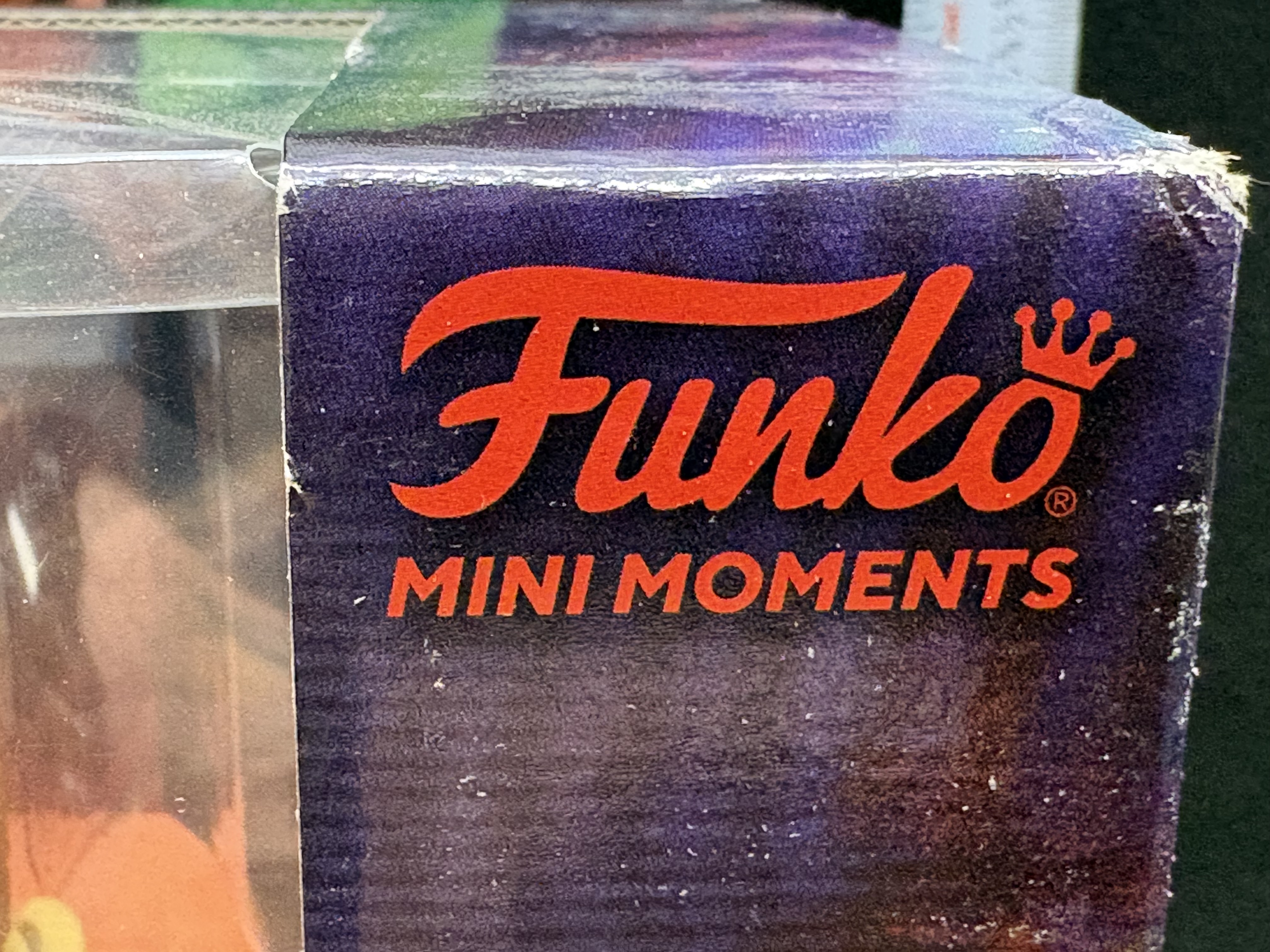 LOT 2026-185 — Funko Mini Moments – Marvel Studios WandaVision – 1970s Wanda & Geraldine — photo 3