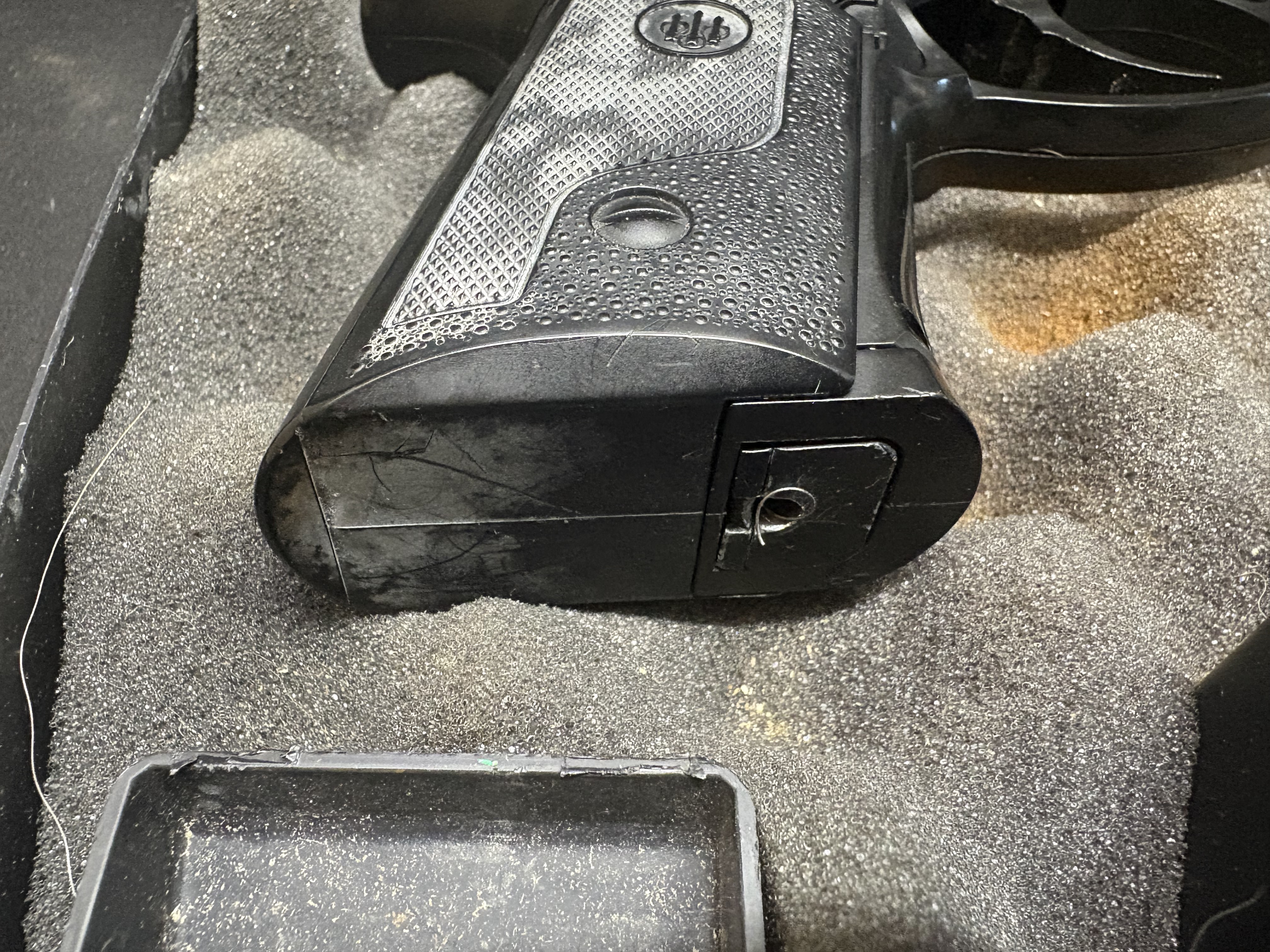 LOT 2026-260 — Pistolet à air comprimé Beretta Elite II avec étui — photo 3