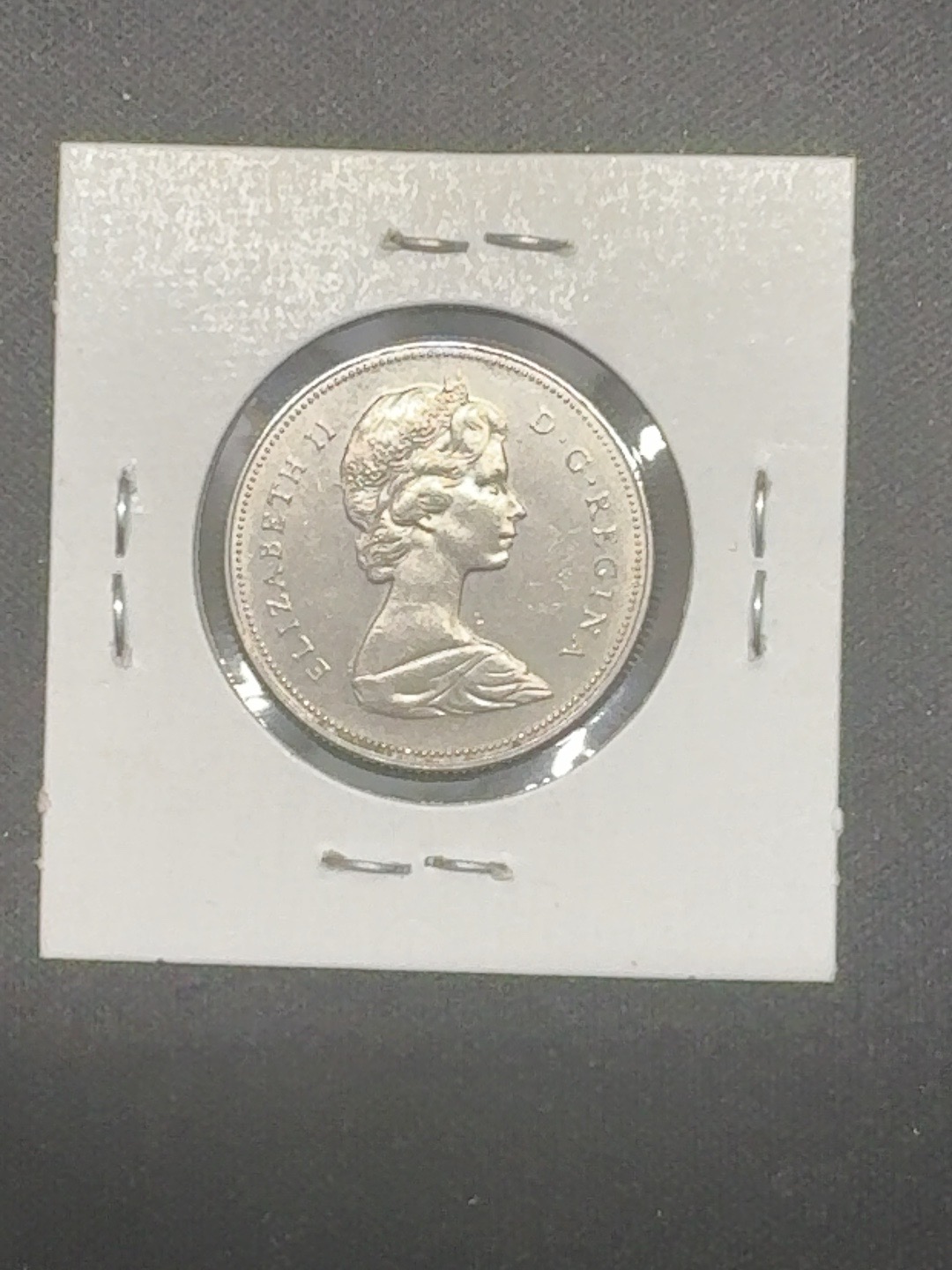 LOT 2026-273 — Pièce canadienne de 50 cents de 1975 — photo 2
