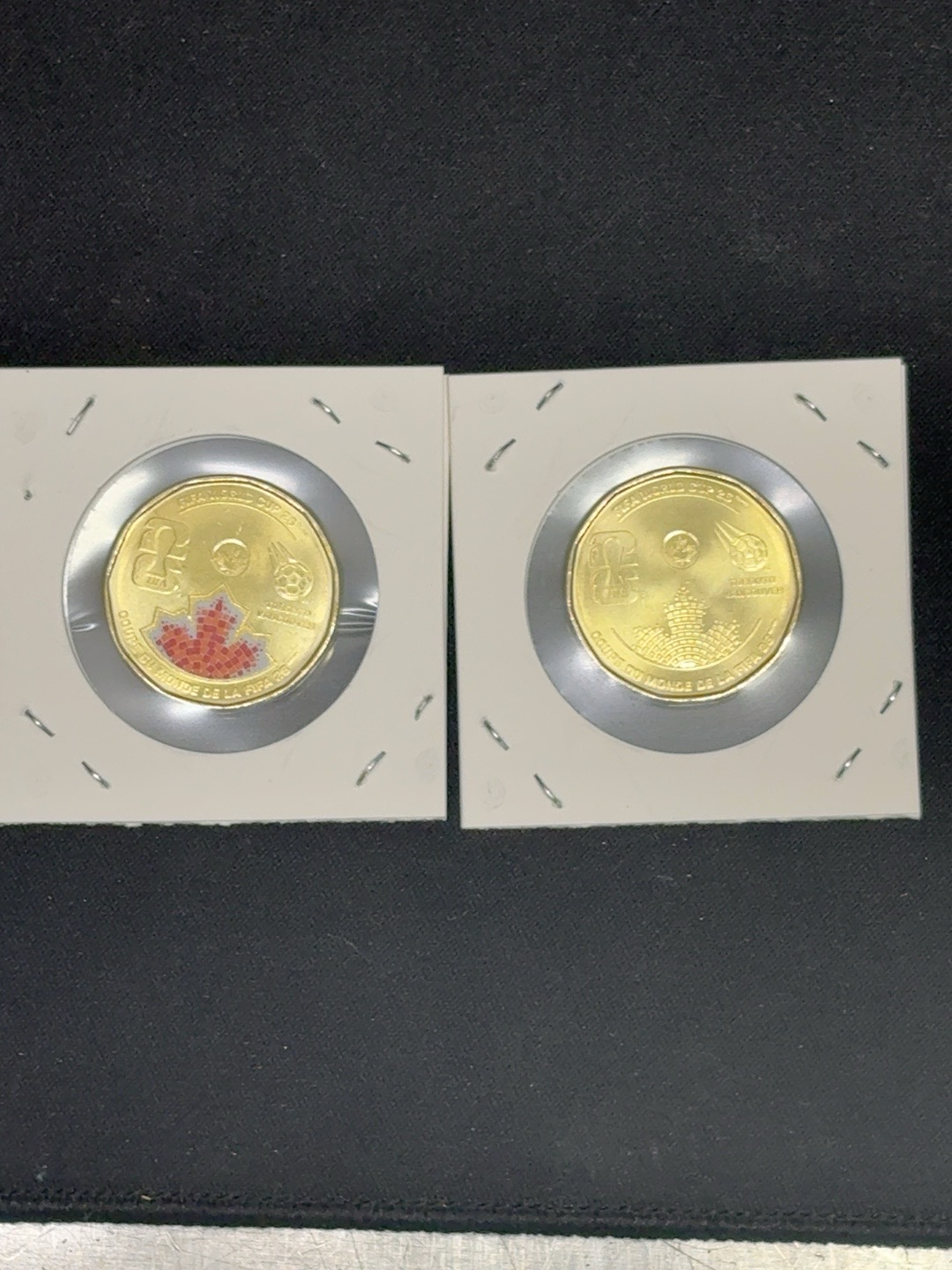 LOT 2026-304 — Ensemble de 2 pièces commémoratives FIFA 2026 avec verre Molson Ultra FIFA — photo 2