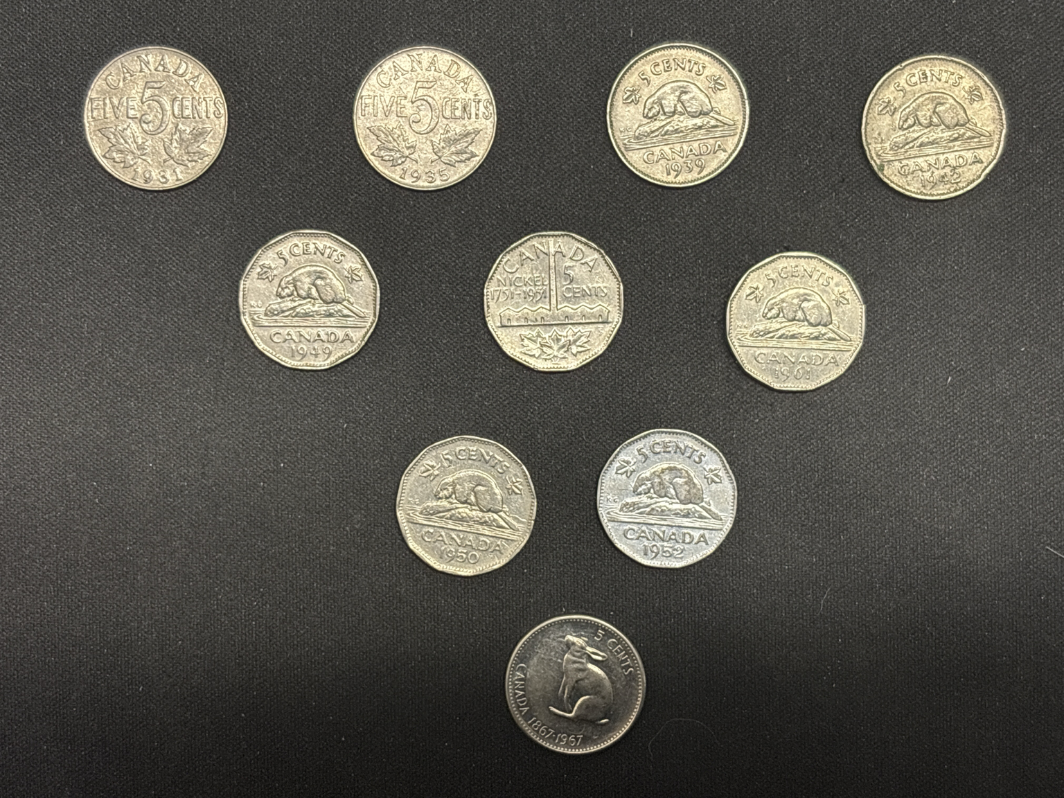 LOT 2026-311 — Ensemble de 10 pièces canadiennes de 5 cents anciennes — photo 1