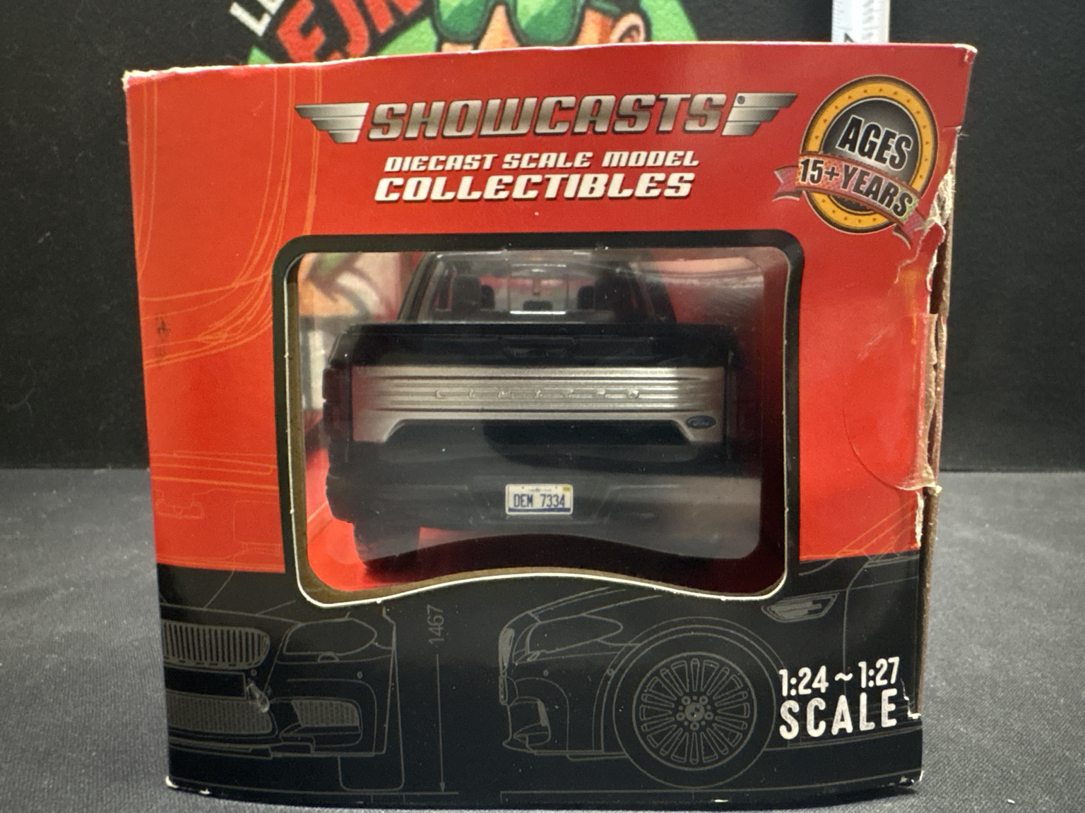 LOT 2026-322 — Ford F-150 Limited Crew Cab 2019 – Miniature Showcasts Diecast – Échelle 1:27 — photo 3