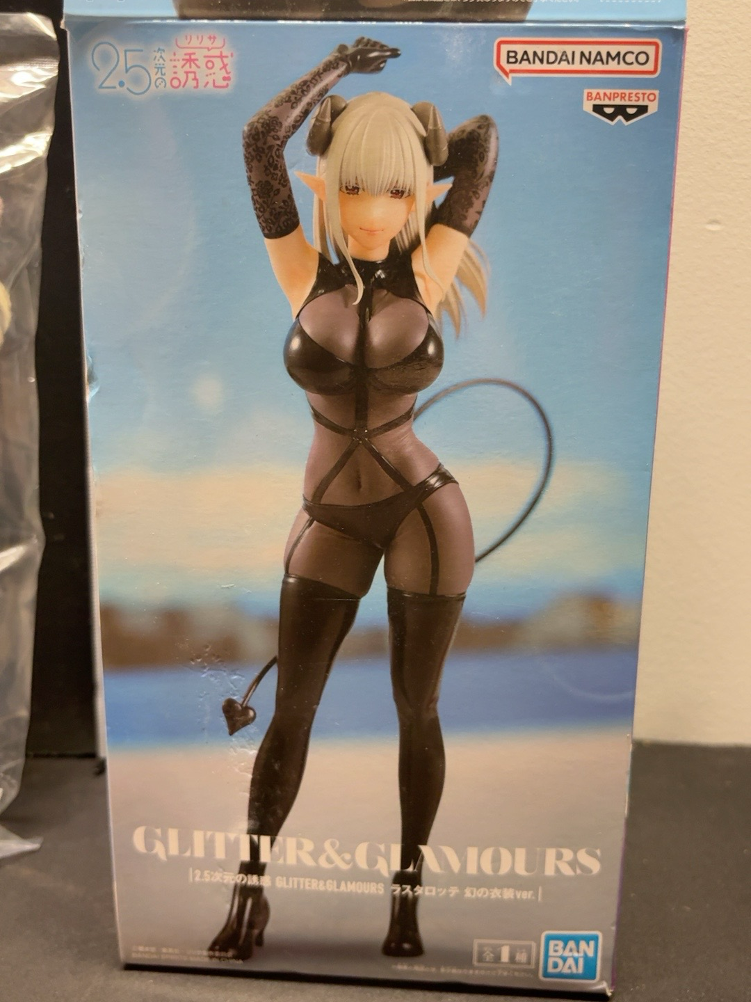 LOT 2026-325 — Figurine de collection Glitter & Glamours – 2.5 Dimensional Seduction – Ririsa… — photo 3
