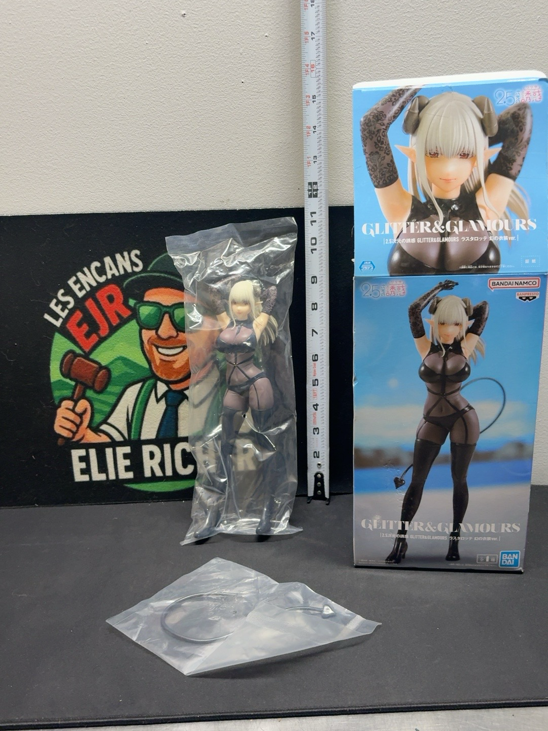 LOT 2026-325 — Figurine de collection Glitter & Glamours – 2.5 Dimensional Seduction – Ririsa… — photo 1
