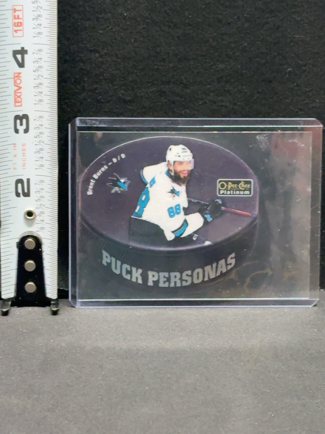 LOT 2026-337 — Carte de hockey Brent Burns – O-Pee-Chee Platinum – Puck Personas — photo 1