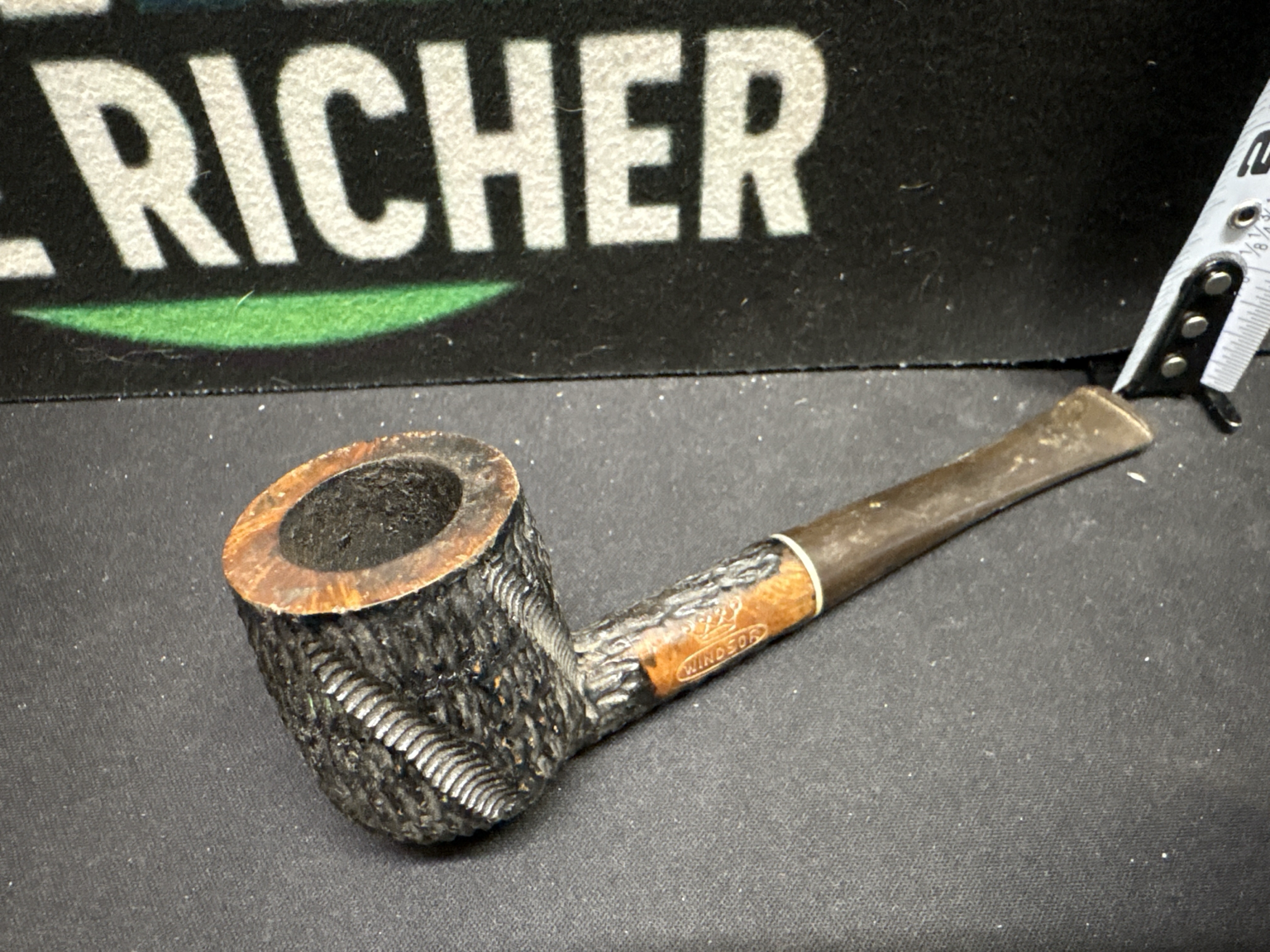 LOT 2026-399 — Pipe à tabac vintage Windsor — photo 1