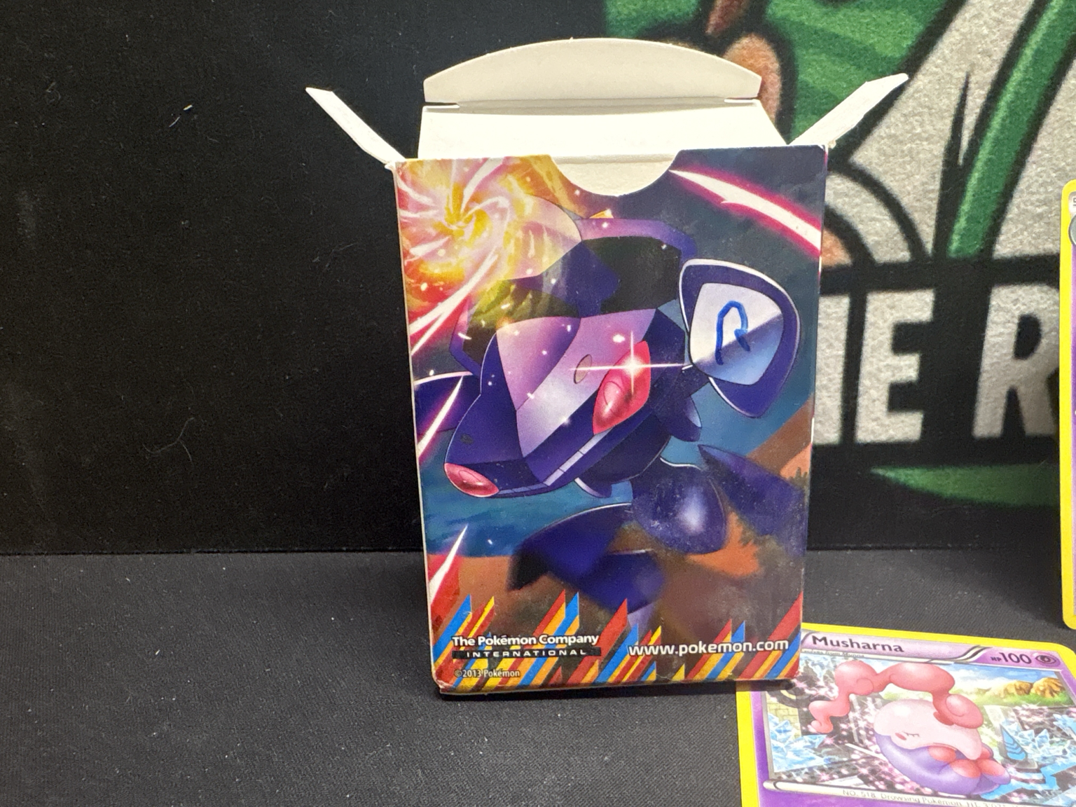 LOT 2026-445 — Lot d’environ 60 cartes Pokémon authentiques en anglais, datant principalement… — photo 4