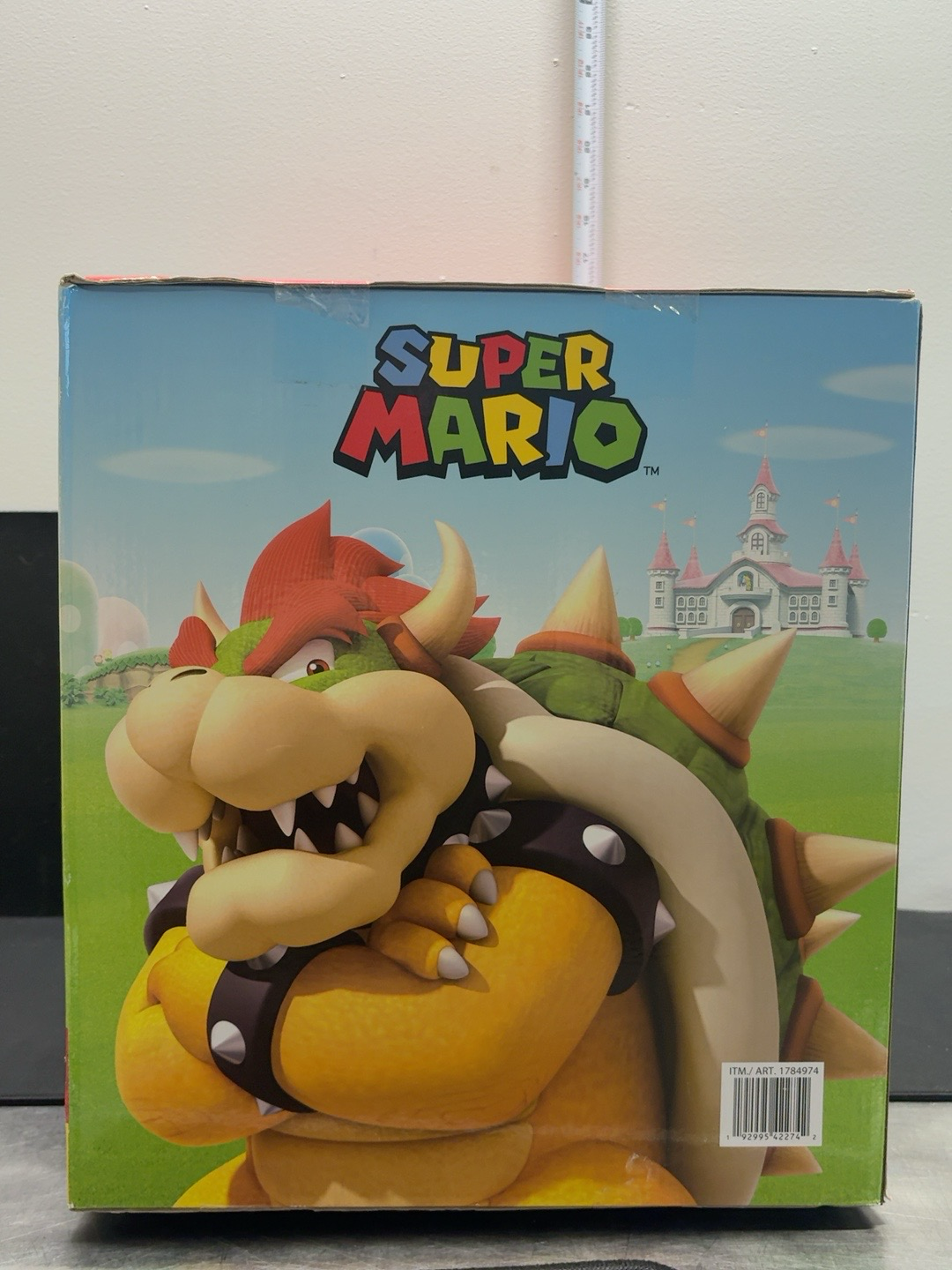 LOT 2026-447 — Très grosse figurine interactive Big Bad Bowser de Super Mario par Jakks… — photo 2