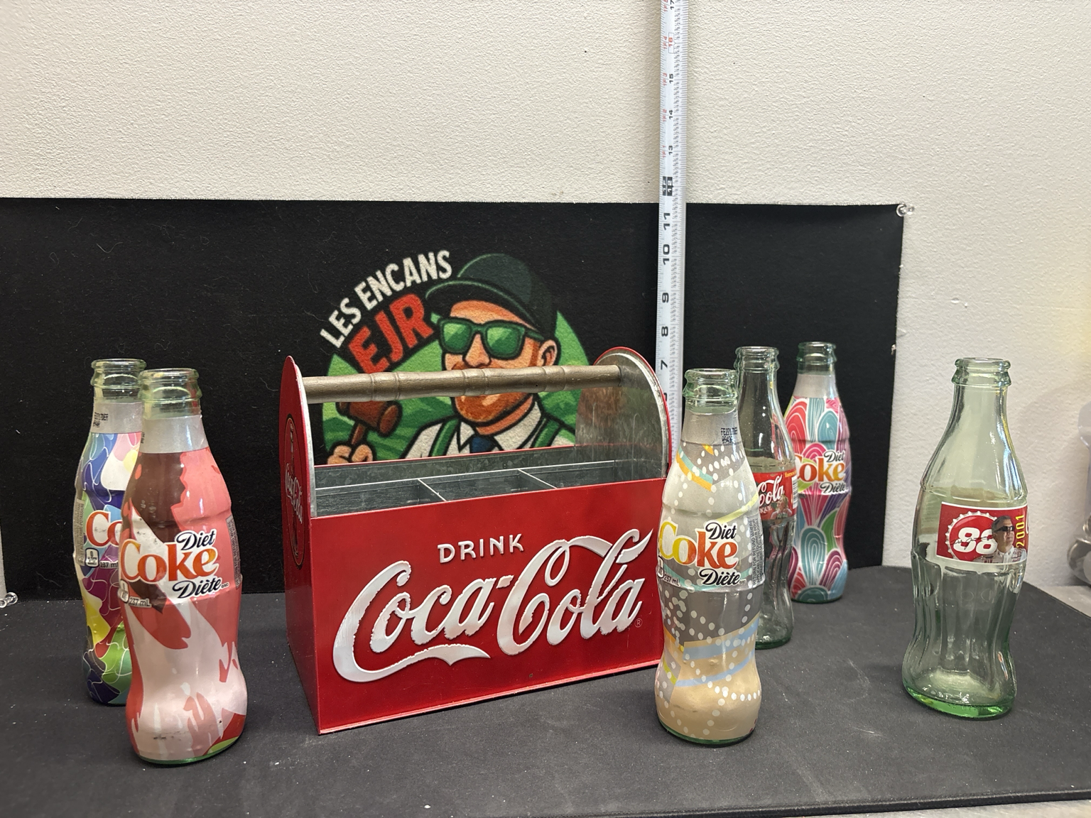 LOT 2026-450 — Ensemble de collection Coca-Cola comprenant un porte-bouteilles en métal… — photo 4