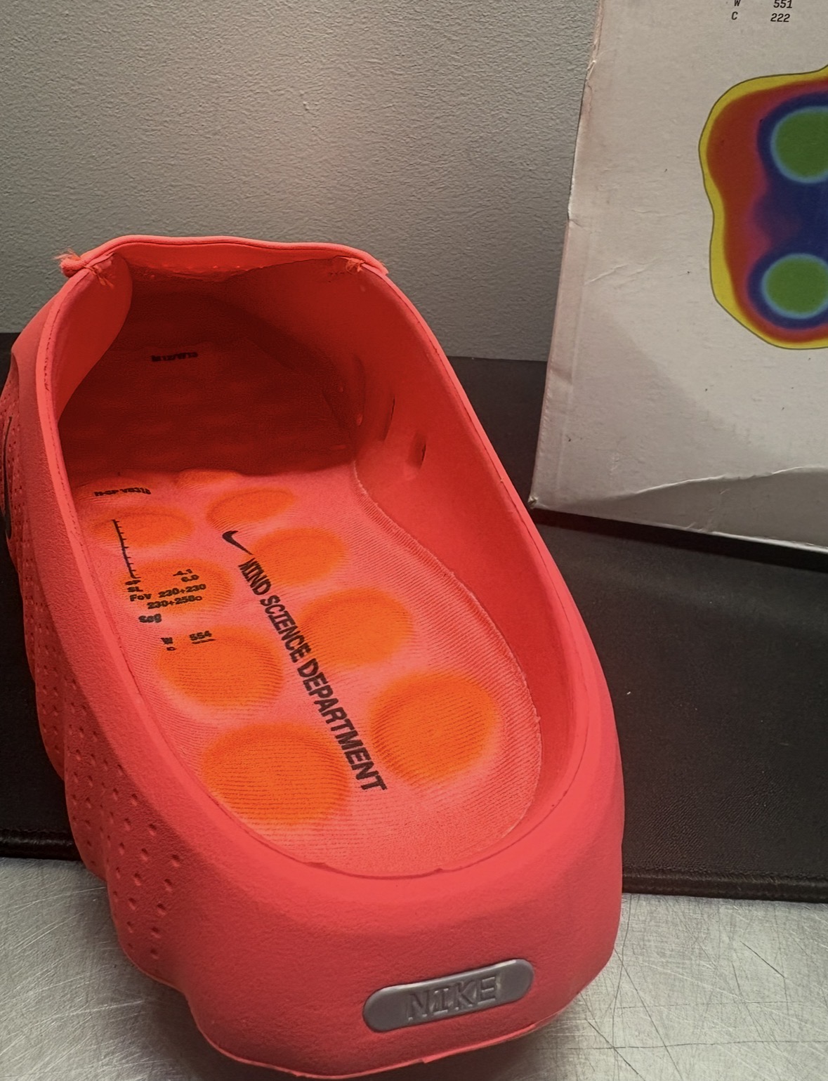 LOT 2026-047 — Chaussures style Nike Mind Science Department – Rose fluo – Avec boîte — photo 2