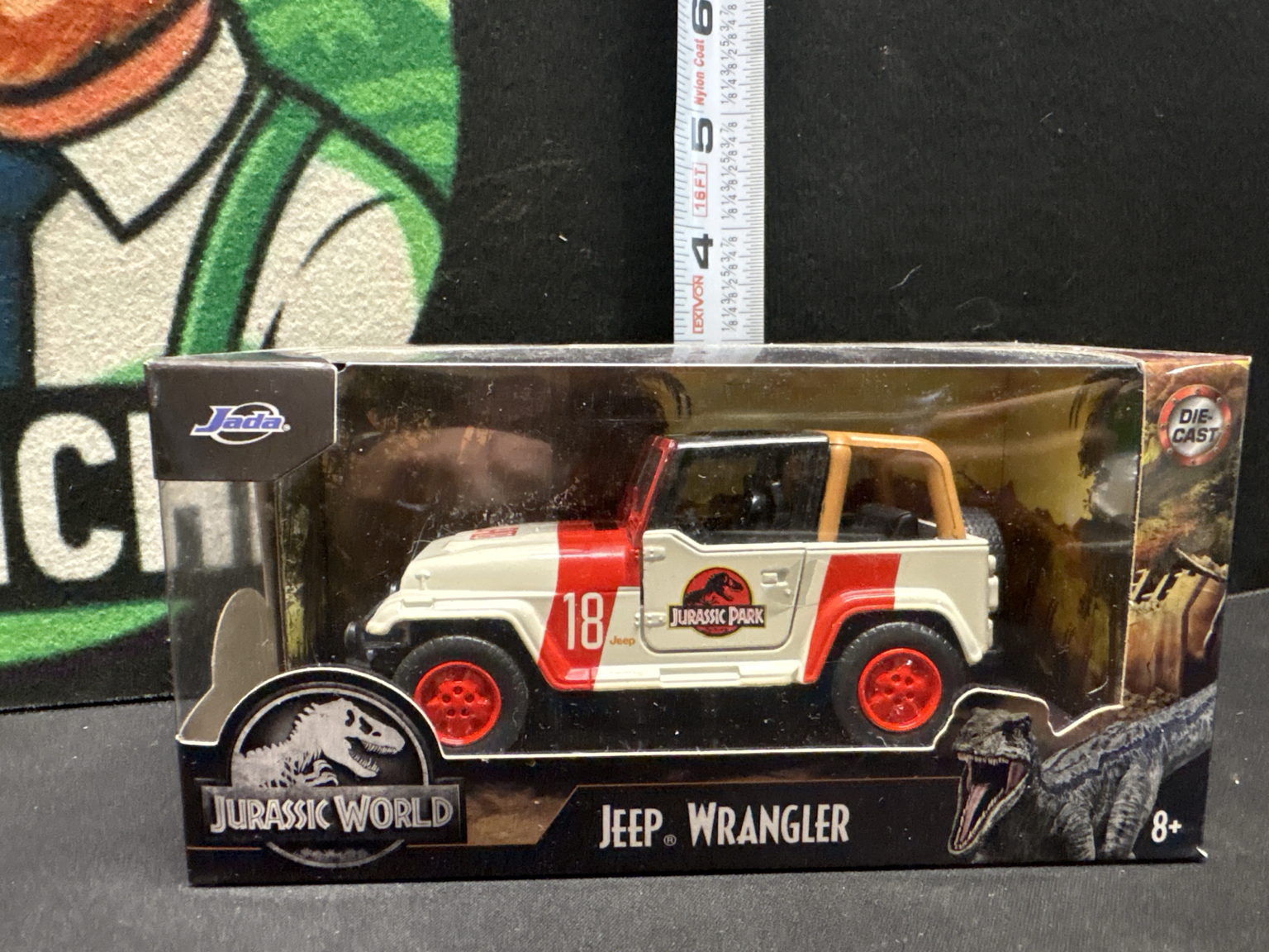LOT 2026-476 — Jeep Wrangler Jurassic Park / Jurassic World miniature de collection Jada… — photo 1