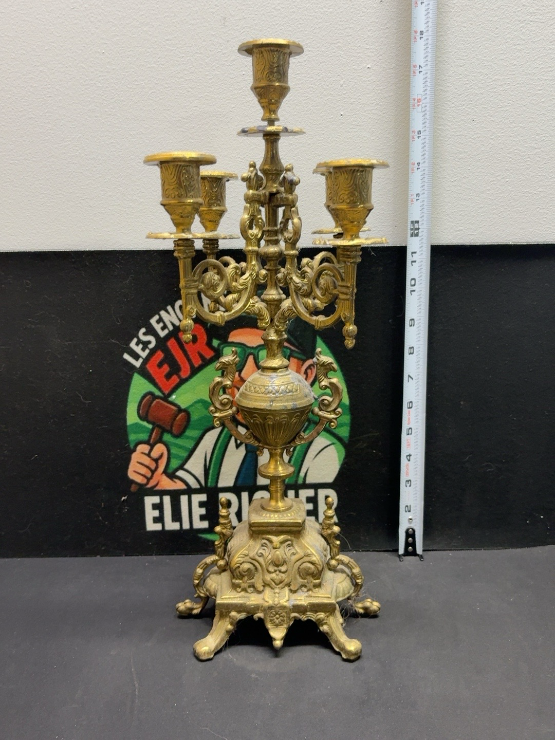 LOT 2026-481 — Grand chandelier/candélabre décoratif ancien en métal doré, de style très… — photo 1
