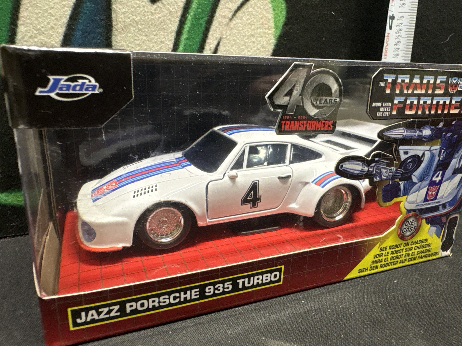 LOT 2026-482 — Voiture miniature de collection Transformers – Jazz Porsche 935 Turbo… — photo 2