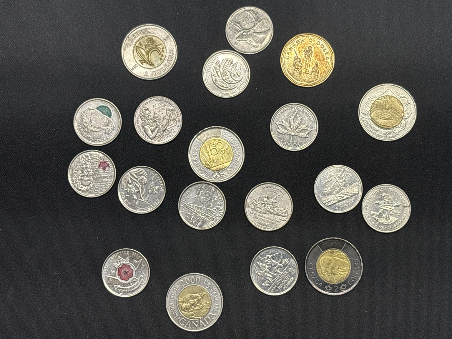 LOT 2026-496 — Lot de pièces canadiennes commémoratives et colorisées comprenant plusieurs… — photo 1