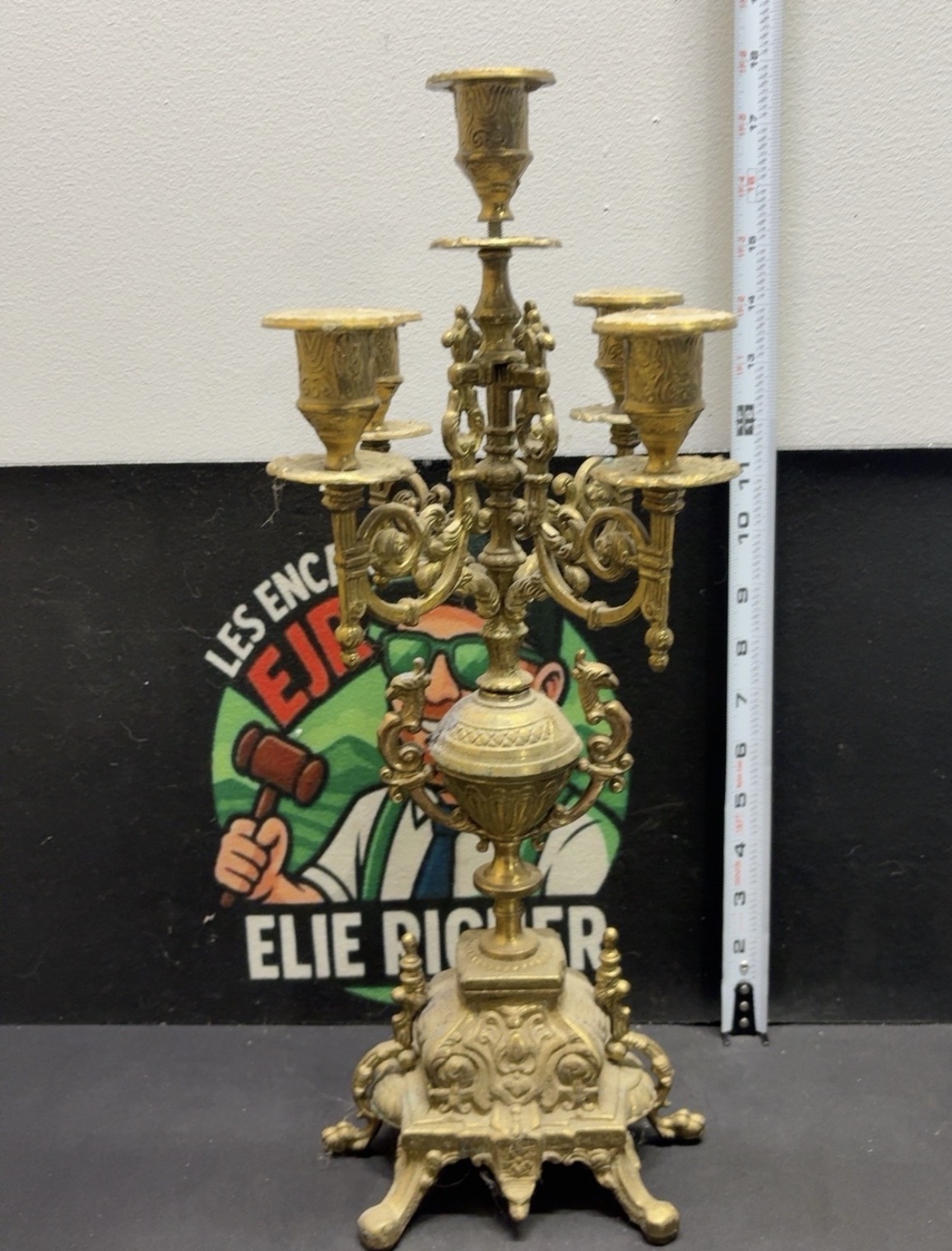 LOT 2026-503 — Magnifique chandelier candélabre décoratif de style ancien, très ouvragé, avec… — photo 3