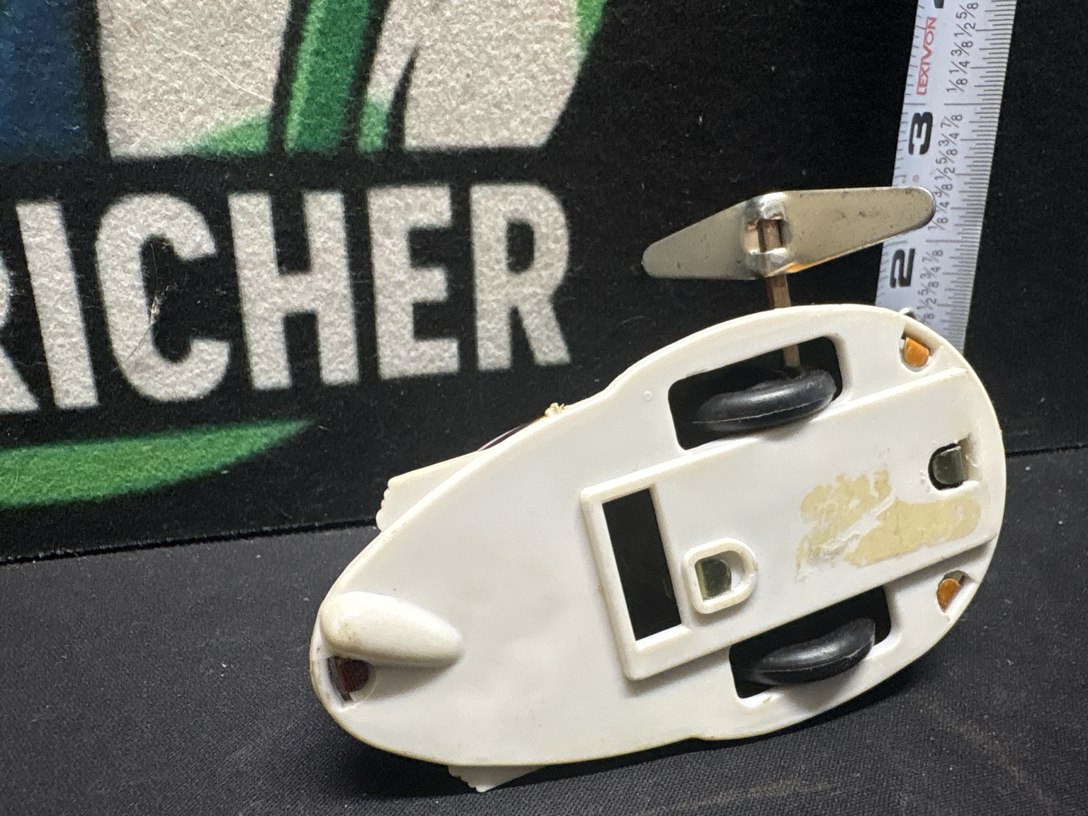 LOT 2026-509 — Petit jouet mécanique vintage en forme de souris, fabriqué au Japon, avec… — photo 3