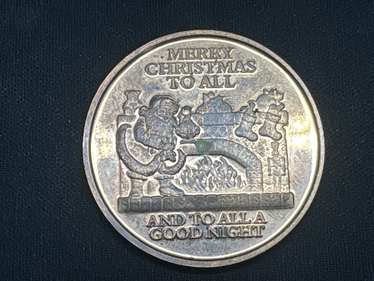 LOT 2026-517 — Jeton/médaille de Noël en cuivre fin .999, portant l’inscription « ONE AVDP… — photo 1