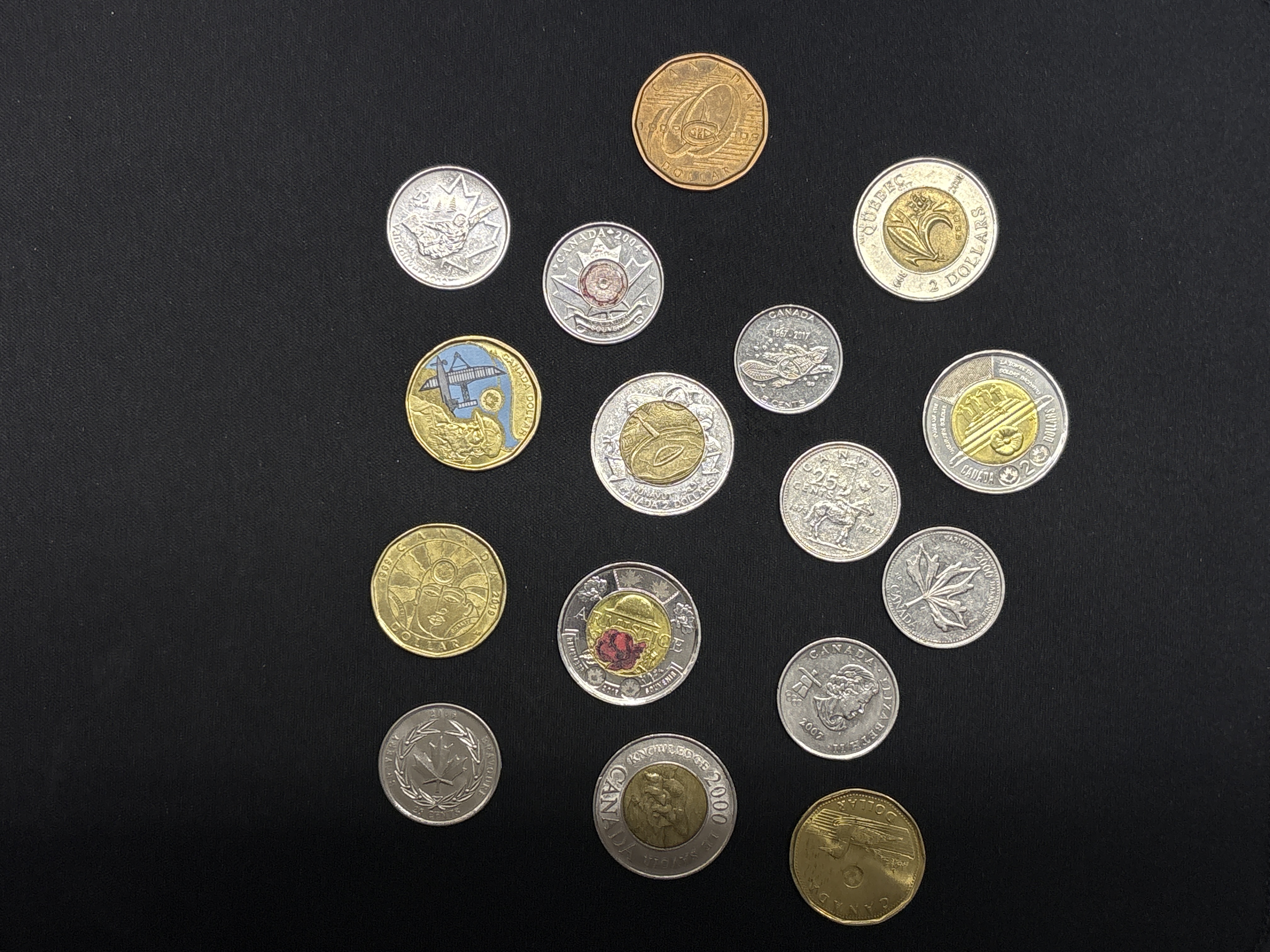 LOT 2026-544 — Ensemble d’environ 16 pièces de monnaie canadiennes, comprenant des dollars… — photo 1