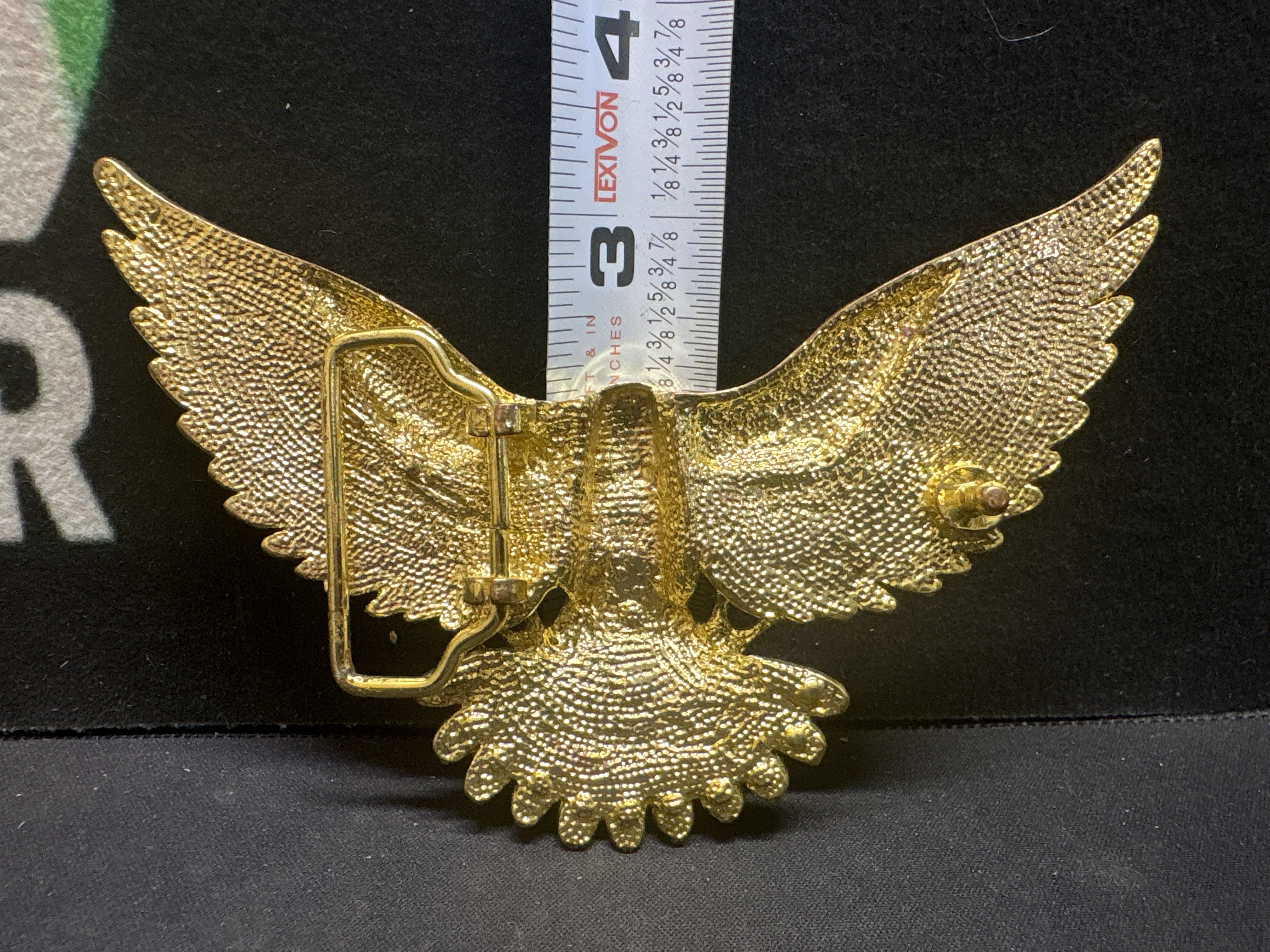 LOT 2026-550 — Belle boucle de ceinture décorative représentant un aigle aux ailes déployées… — photo 2