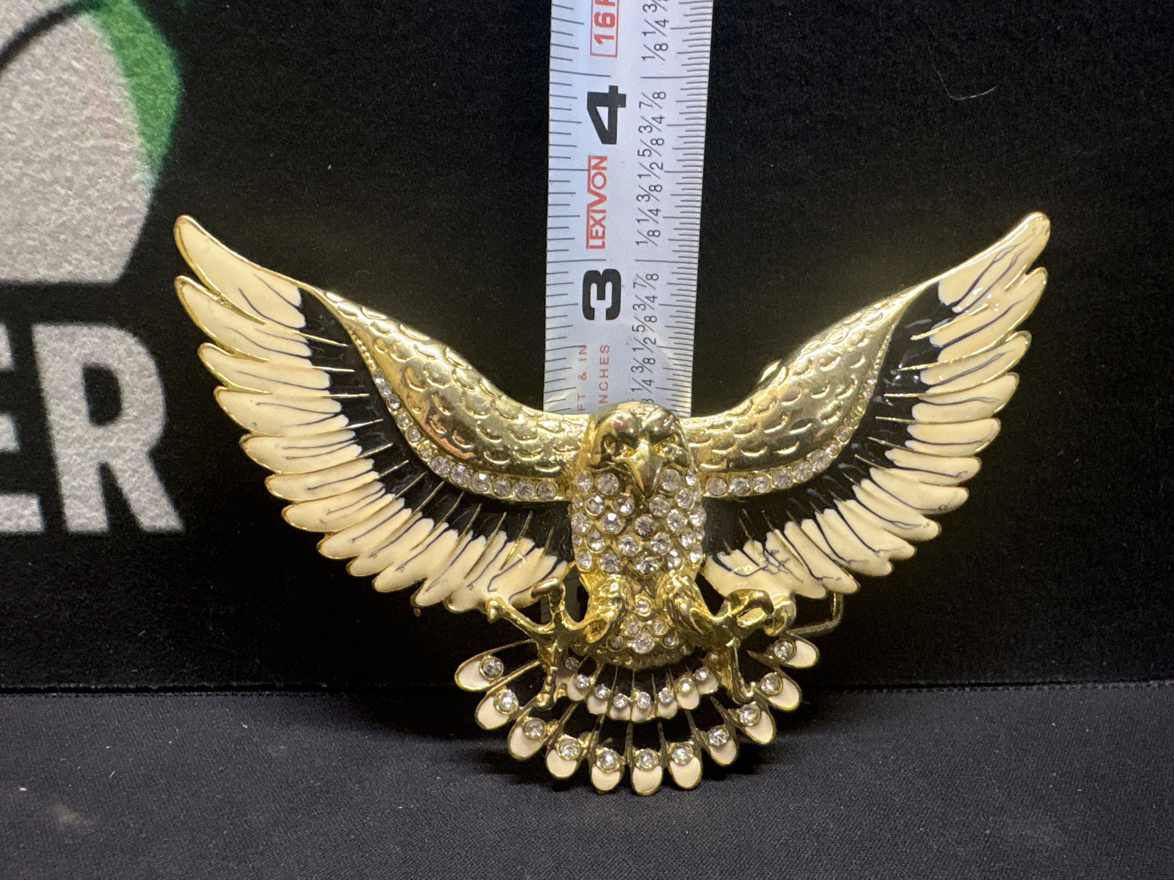 LOT 2026-550 — Belle boucle de ceinture décorative représentant un aigle aux ailes déployées… — photo 1