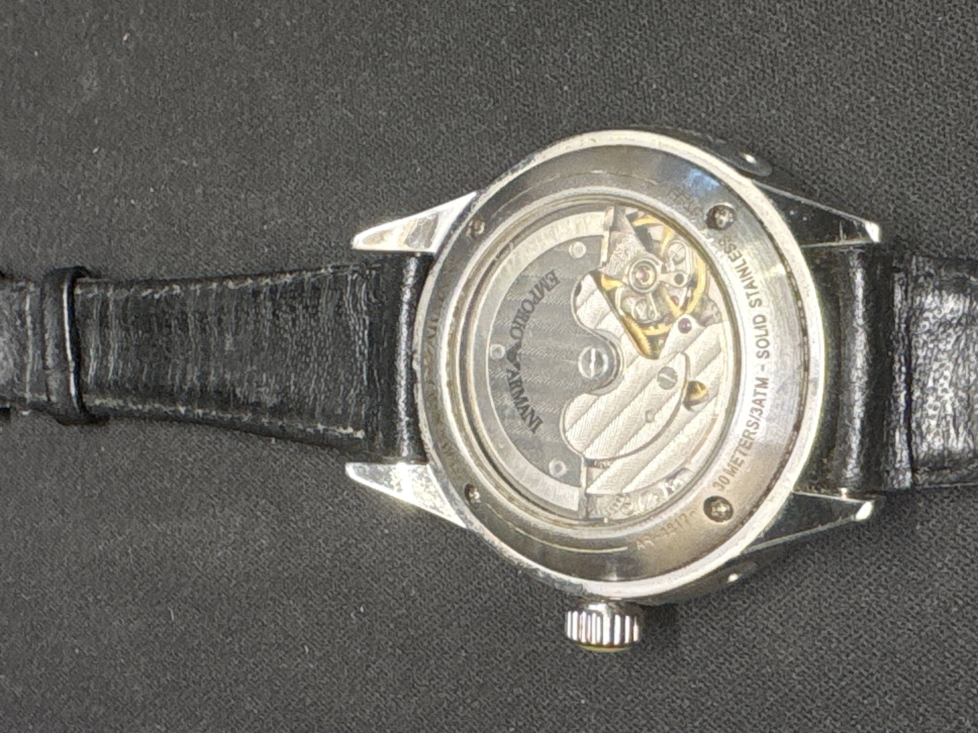 LOT 2026-553 — Montre pour homme Emporio Armani Meccanico, référence AR4617,au design élégant… — photo 3