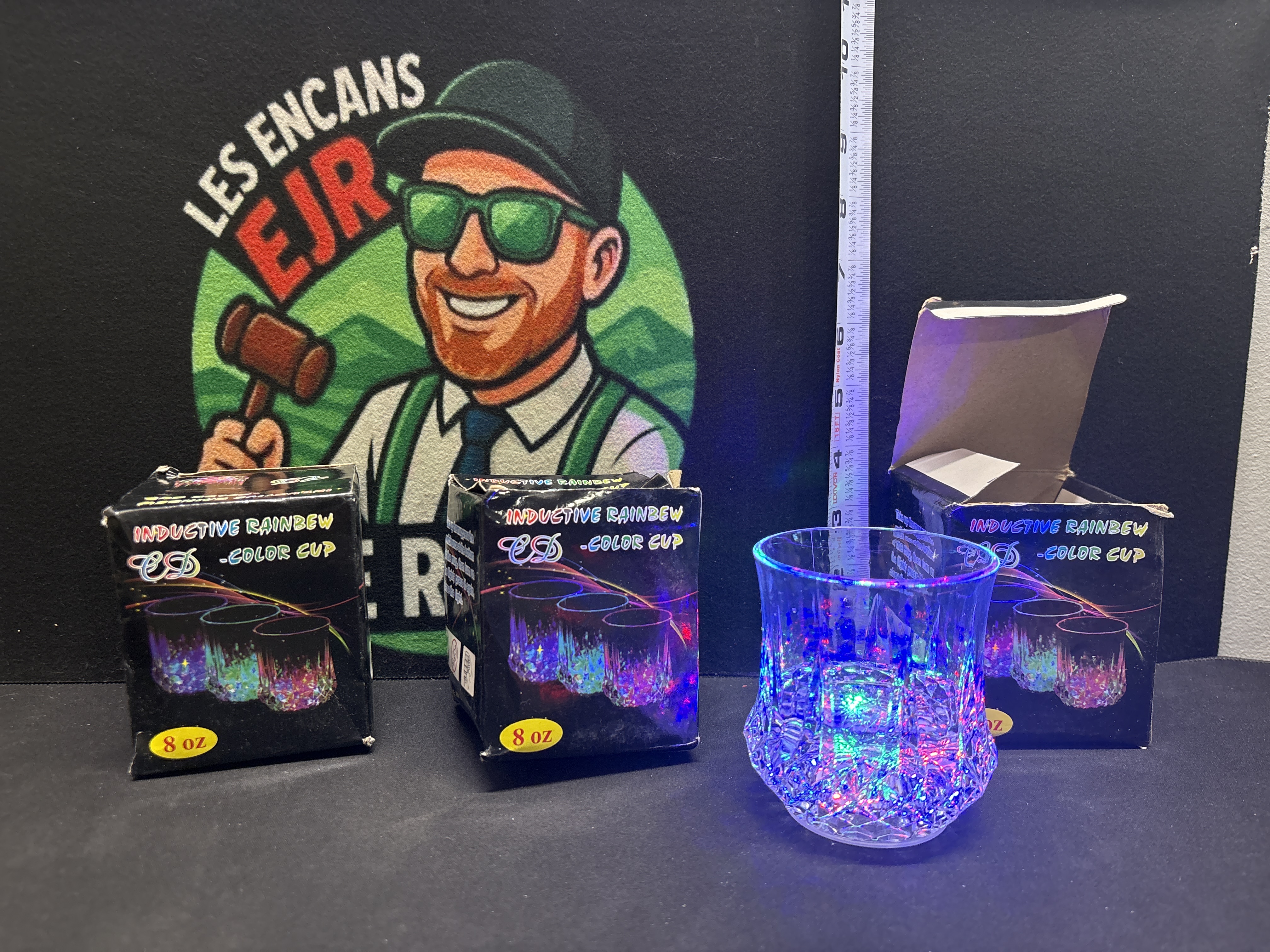 LOT 2026-608 — Lot de trois verres « Inductive Rainbow LED Color Cup », format 8 oz, avec un… — photo 1
