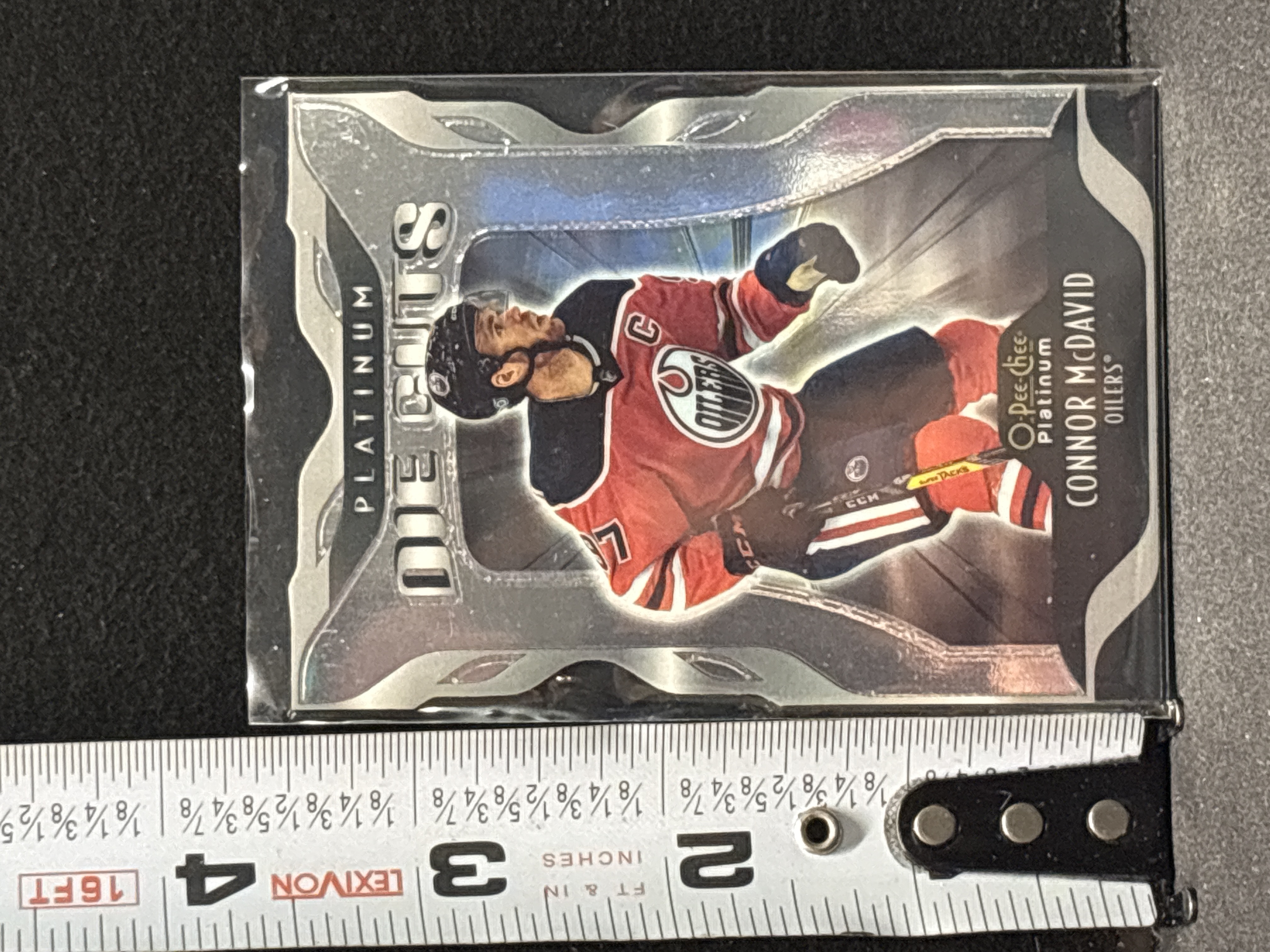 LOT 2026-619 — Carte de hockey O-Pee-Chee Platinum Die Cuts, modèle DC-1, mettant en vedette… — photo 1