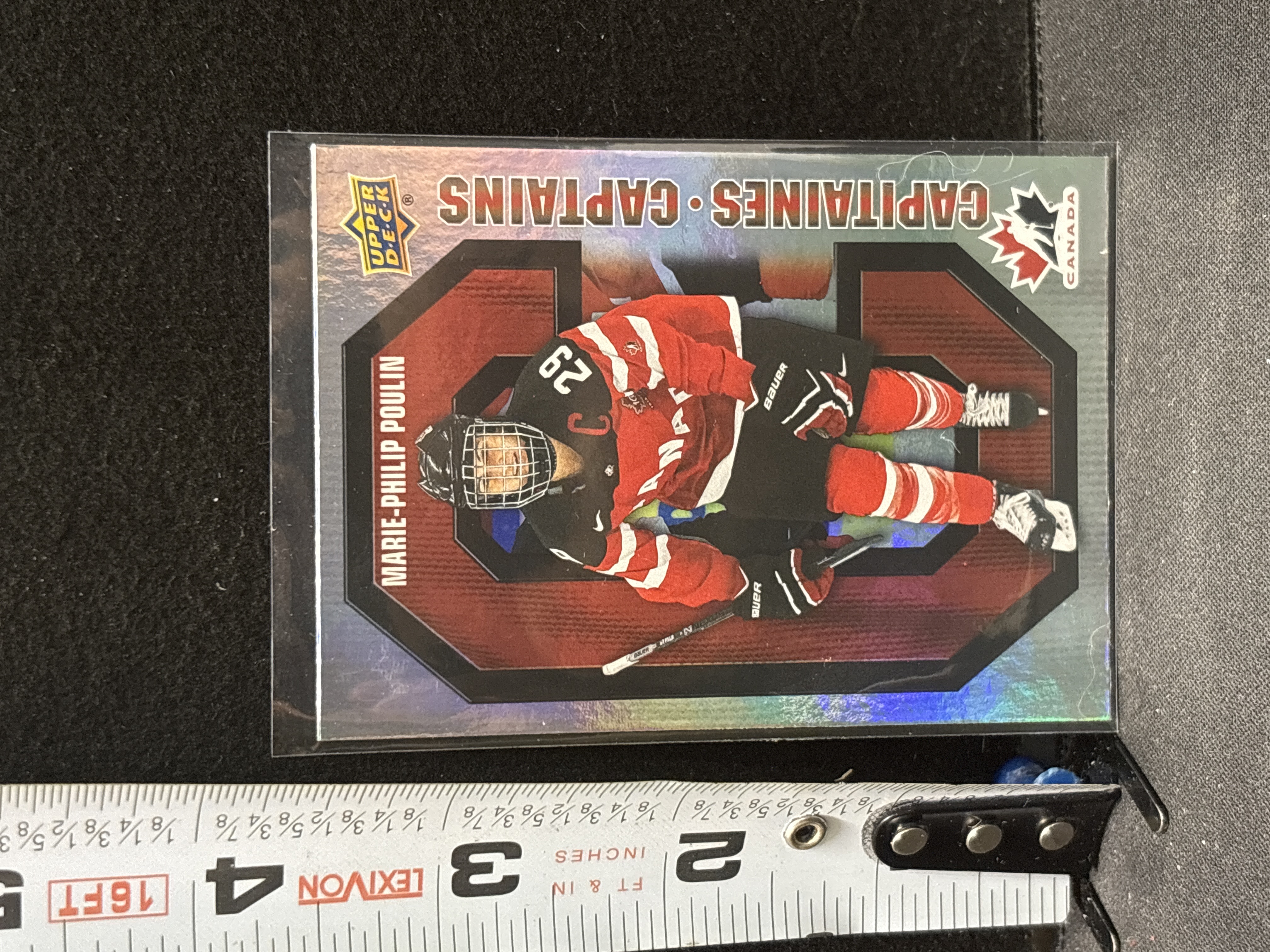 LOT 2026-637 — Carte de collection Upper Deck de la série Tim Hortons 2021-2022, mettant en… — photo 1