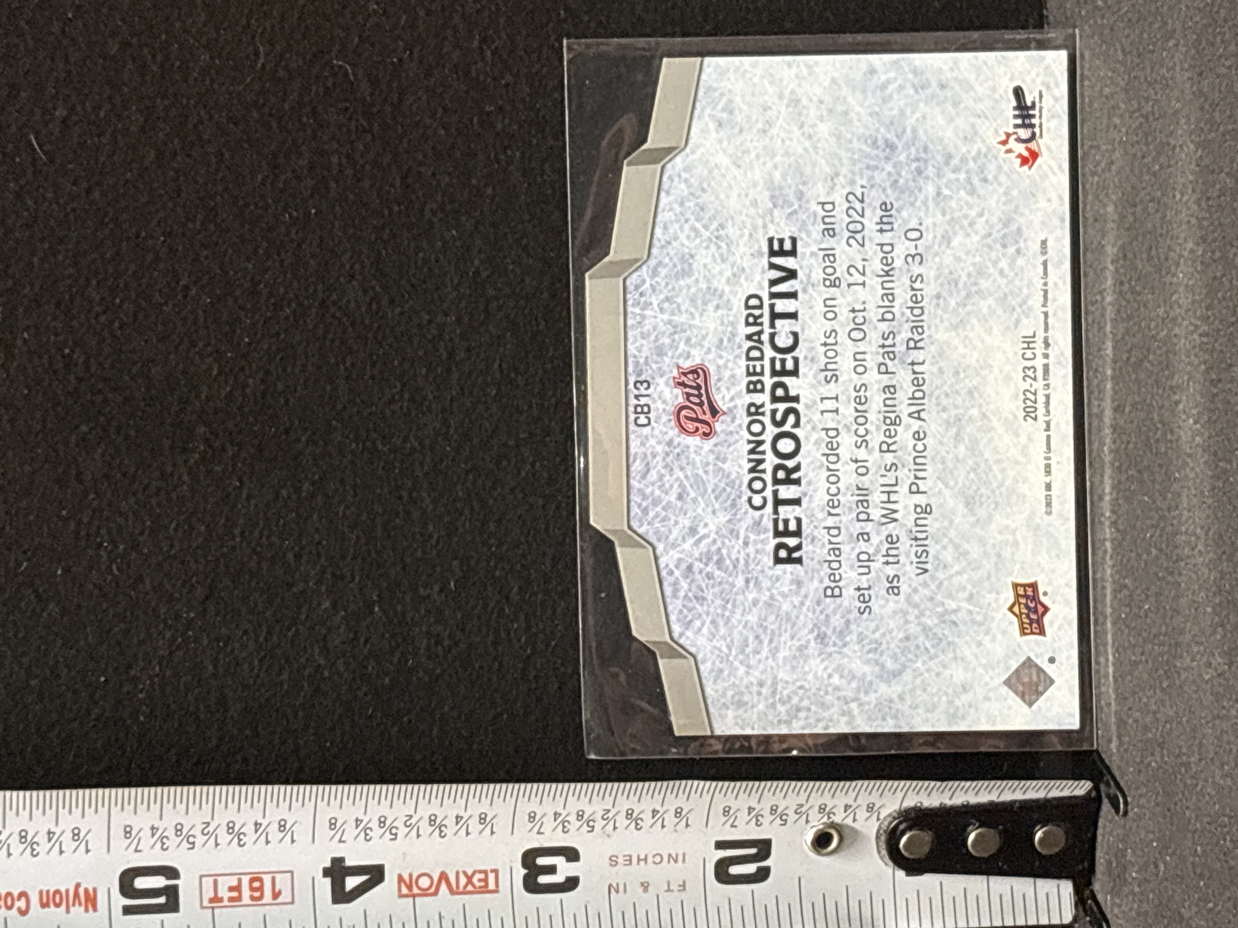 LOT 2026-644 — Carte de hockey Upper Deck de Connor Bedard, modèle « Retrospective », issue… — photo 2