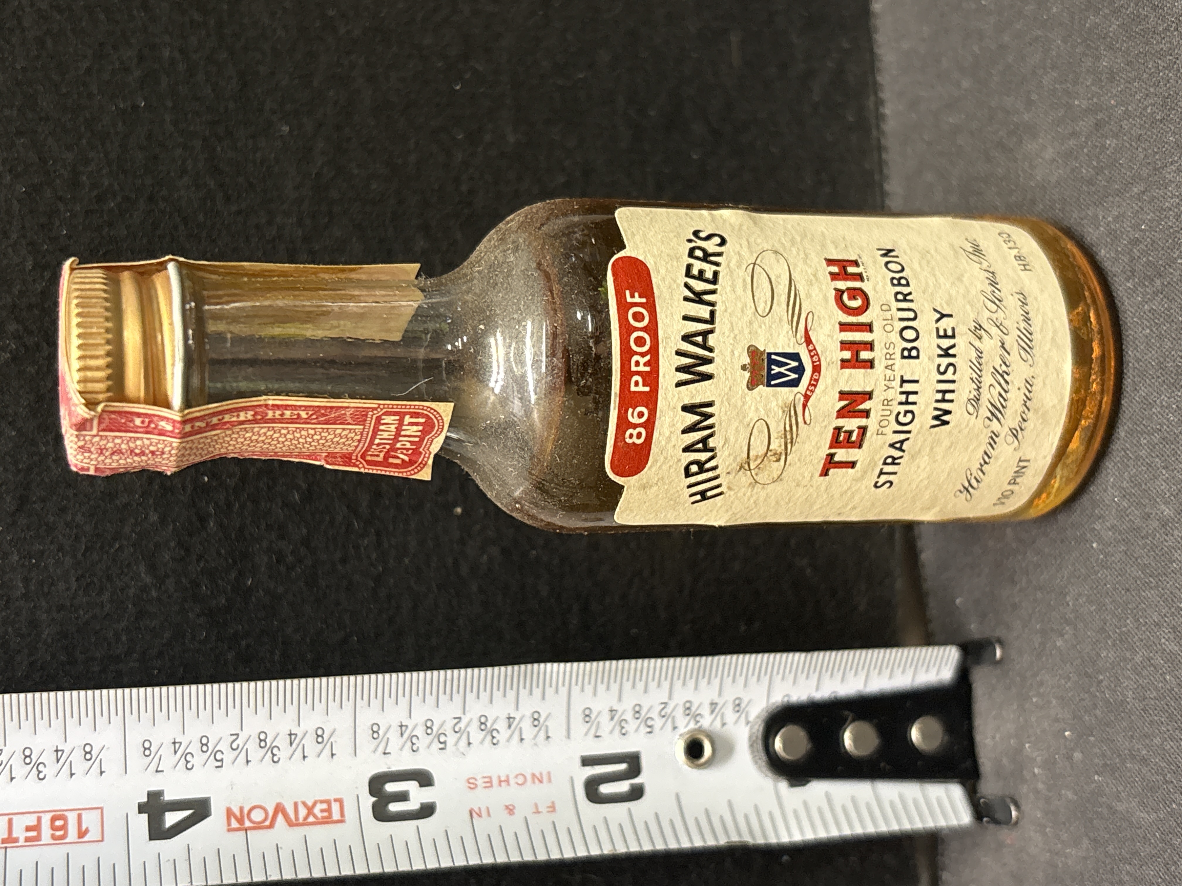 LOT 2026-658 — Bouteille miniature de whisky bourbon américain Hiram Walker’s Ten High, «… — photo 1