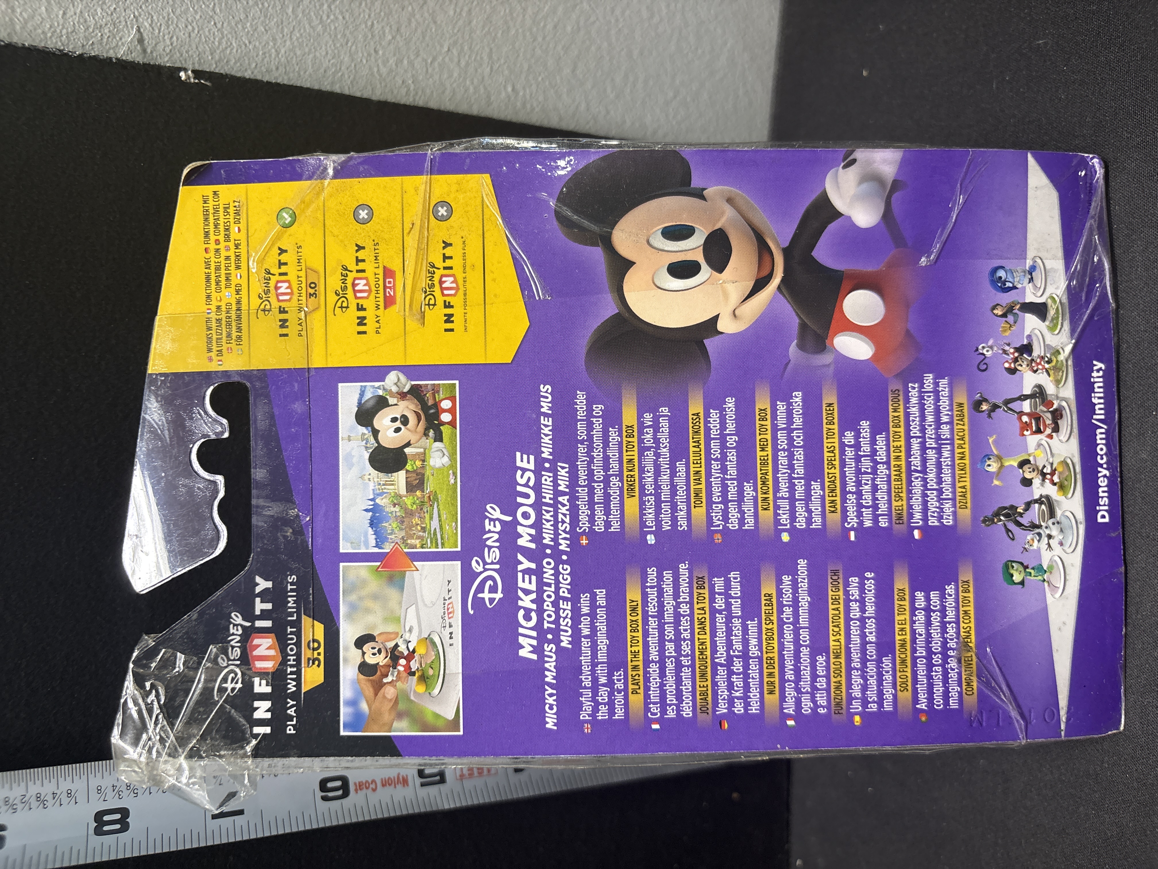 LOT 2026-680 — Figurine Mickey Mouse de Disney Infinity 3.0, présentée dans son emballage… — photo 2
