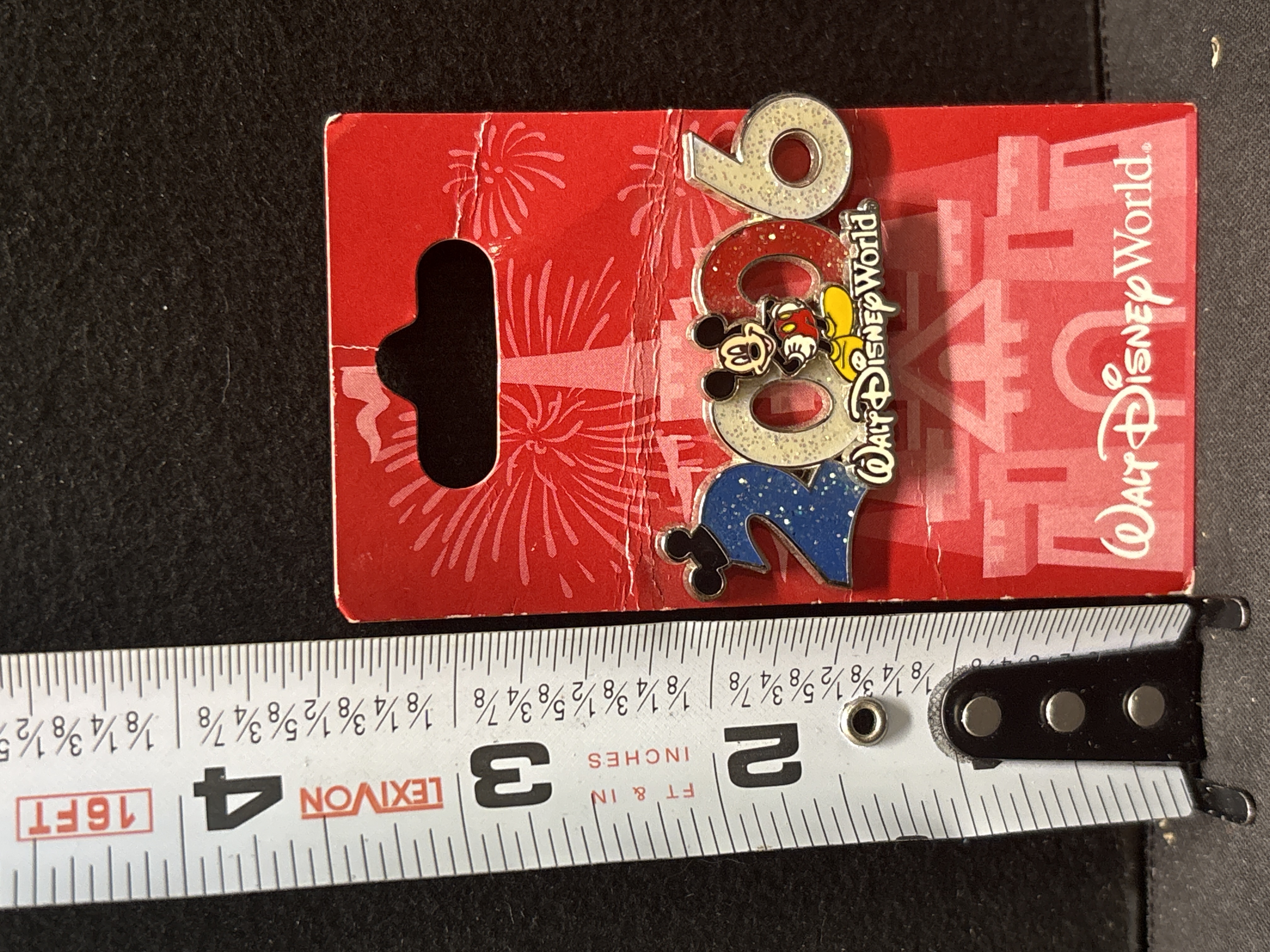 LOT 2026-684 — Pin commémoratif Disney « Walt Disney World 2006 », mettant en vedette Mickey… — photo 1