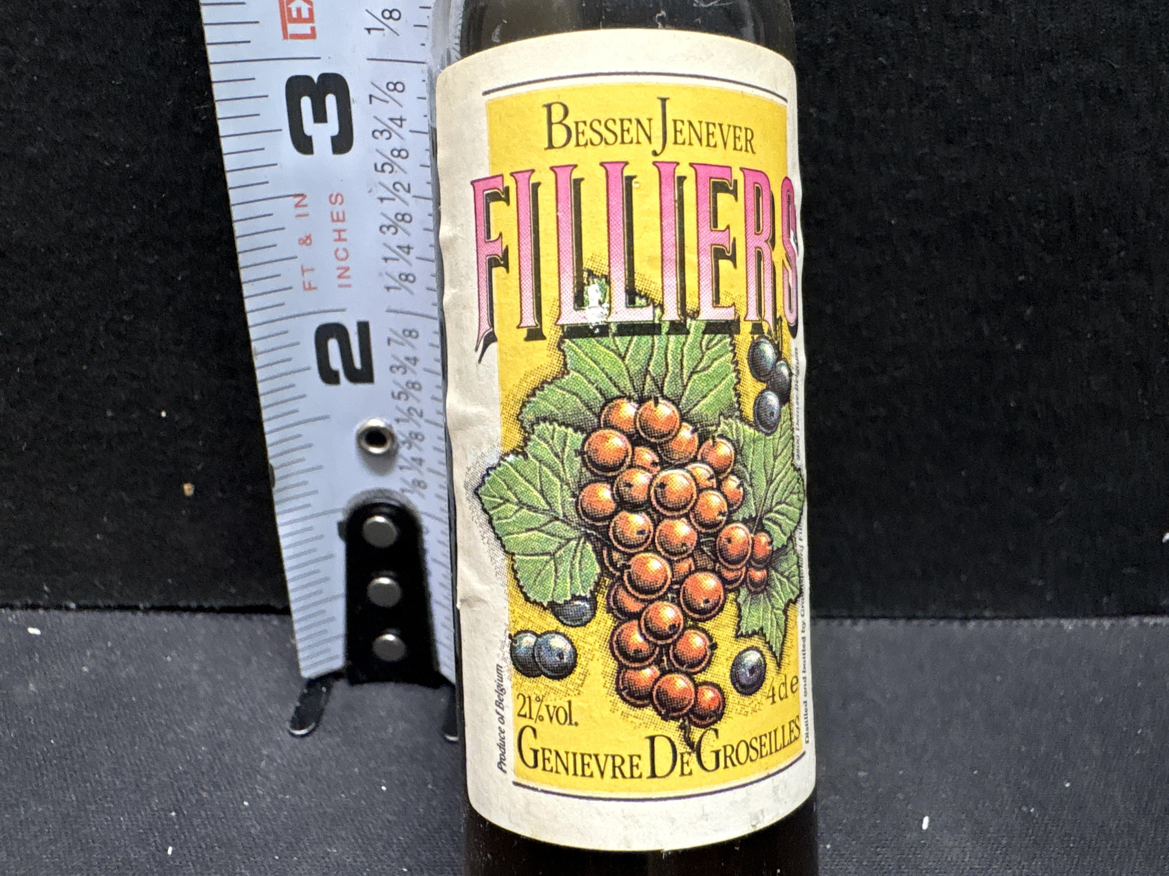LOT 2026-703 — Bouteille miniature en verre de marque Filliers, modèle Bessen Jenever… — photo 2
