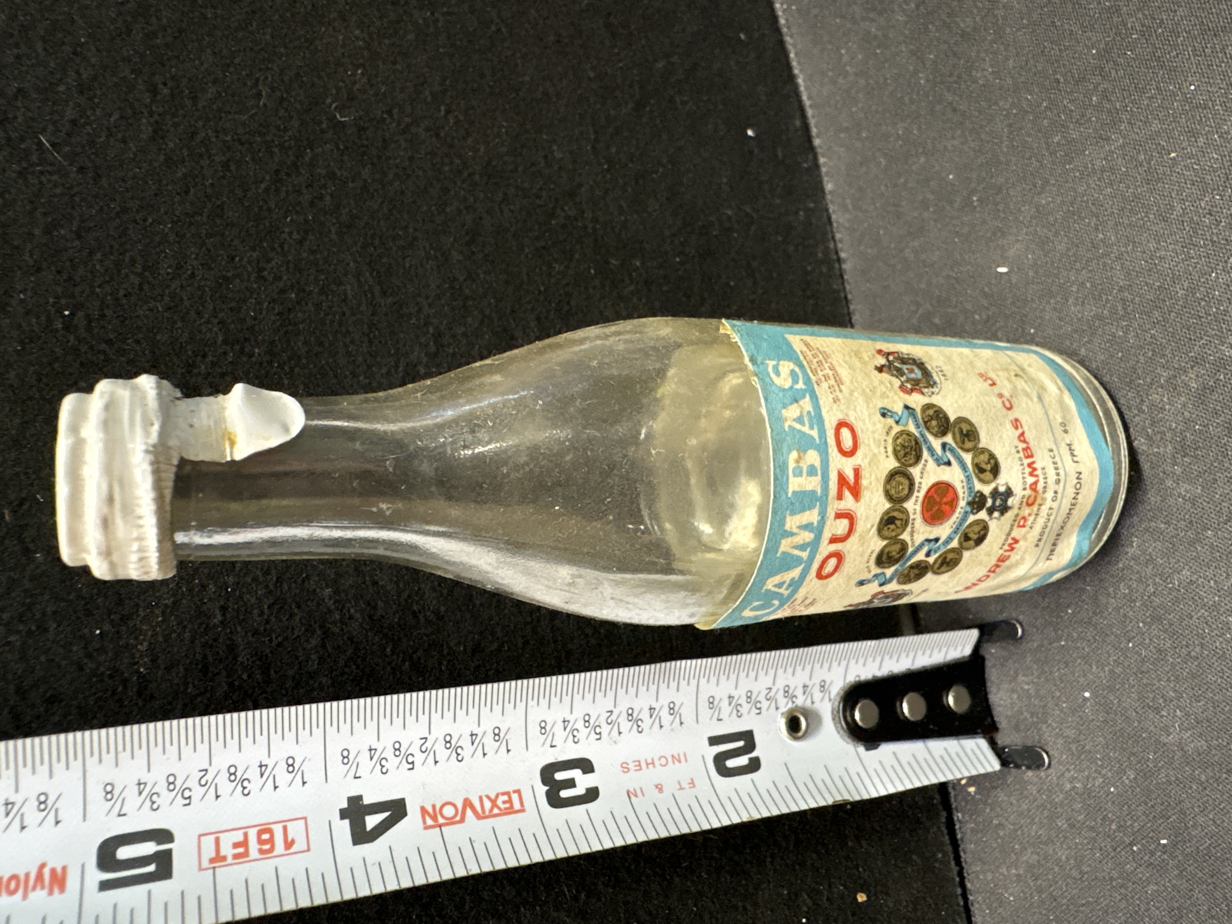 LOT 2026-707 — Bouteille miniature en verre de liqueur grecque Ouzo, de marque Cambas — photo 1