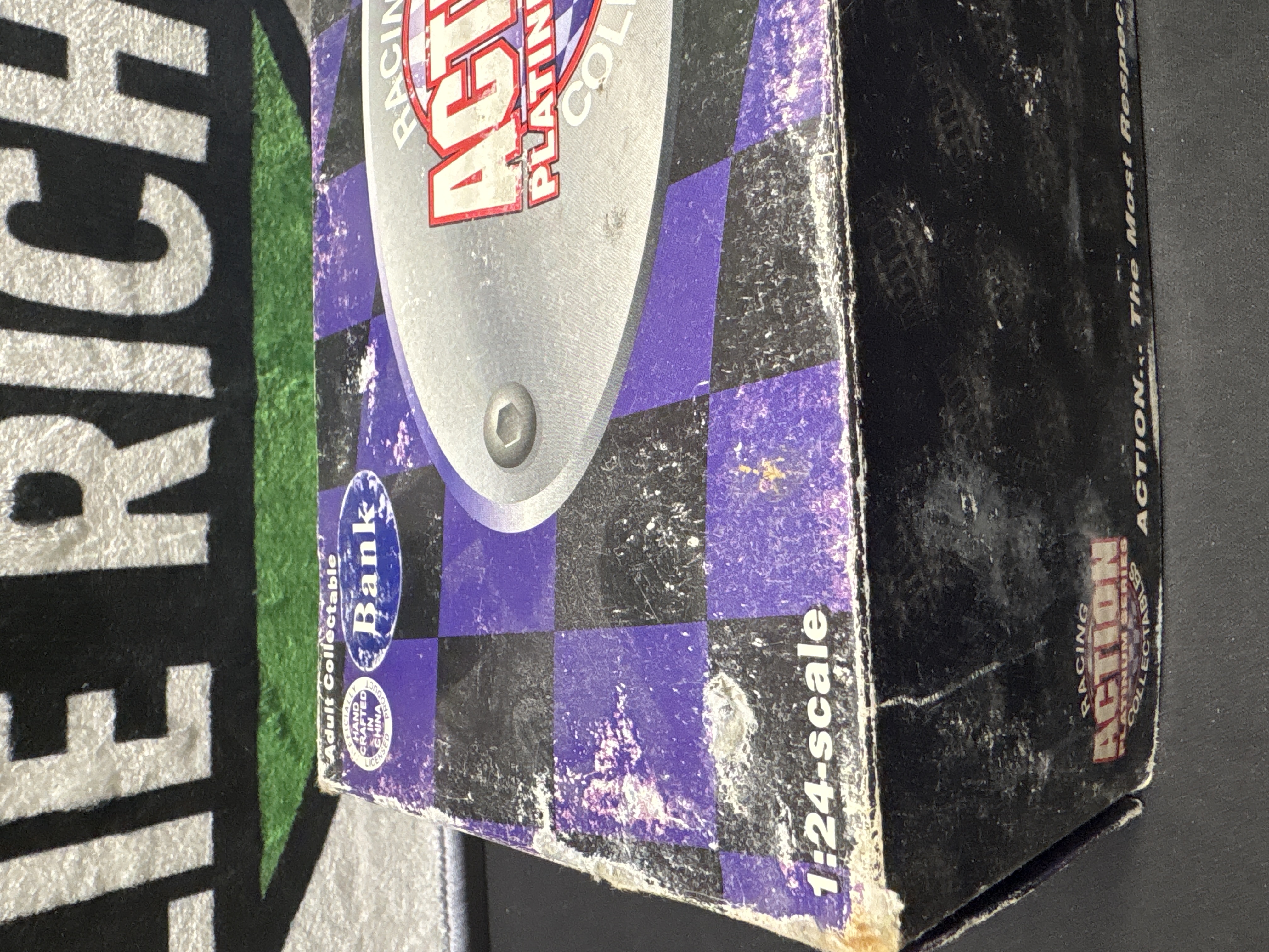 LOT 2026-729 — Voiture miniature NASCAR Action Racing Platinum Series à l’échelle 1:24… — photo 7