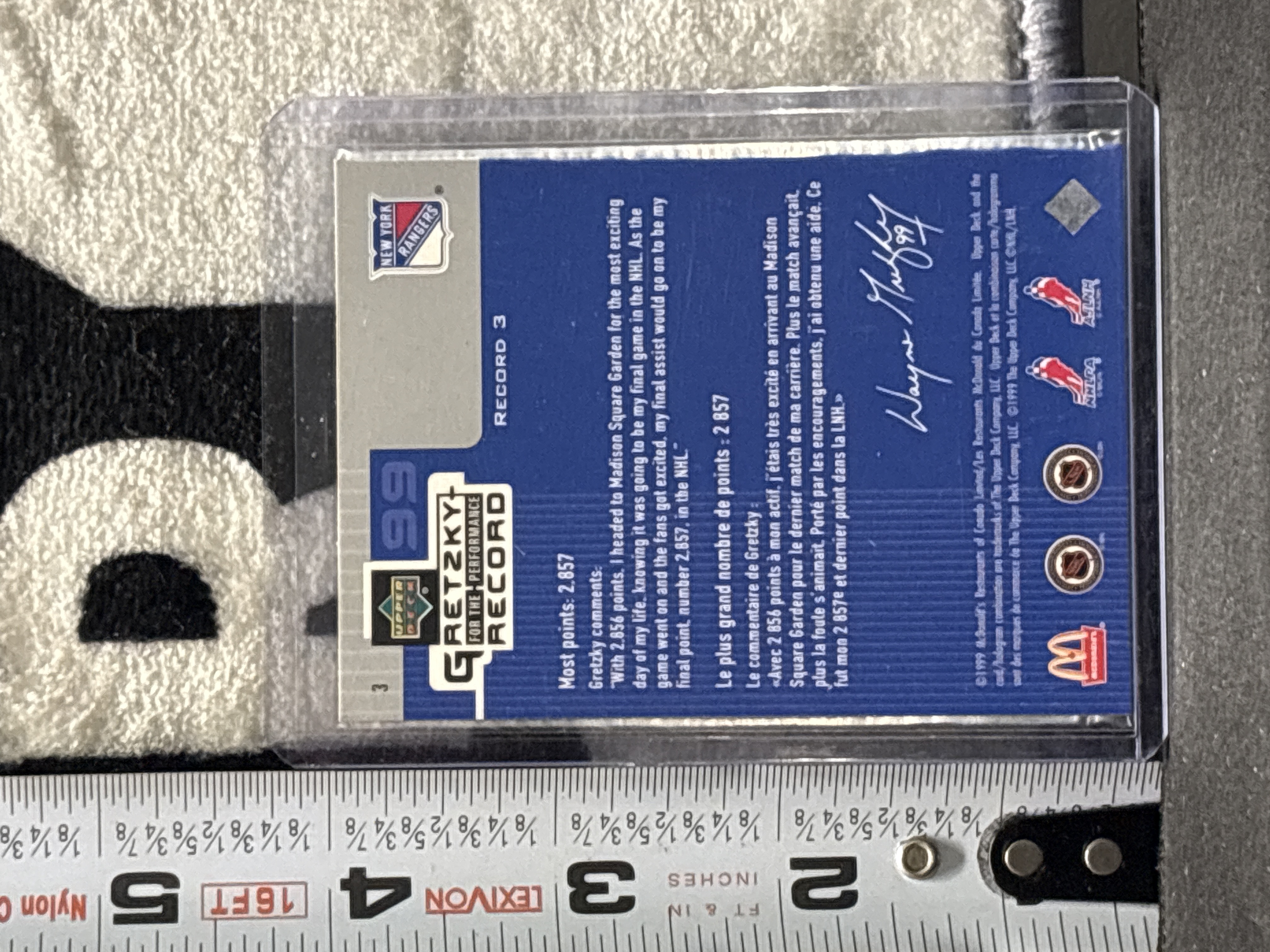 LOT 2026-737 — Carte de hockey de collection Wayne Gretzky, Upper Deck, de la série « Gretzky… — photo 2