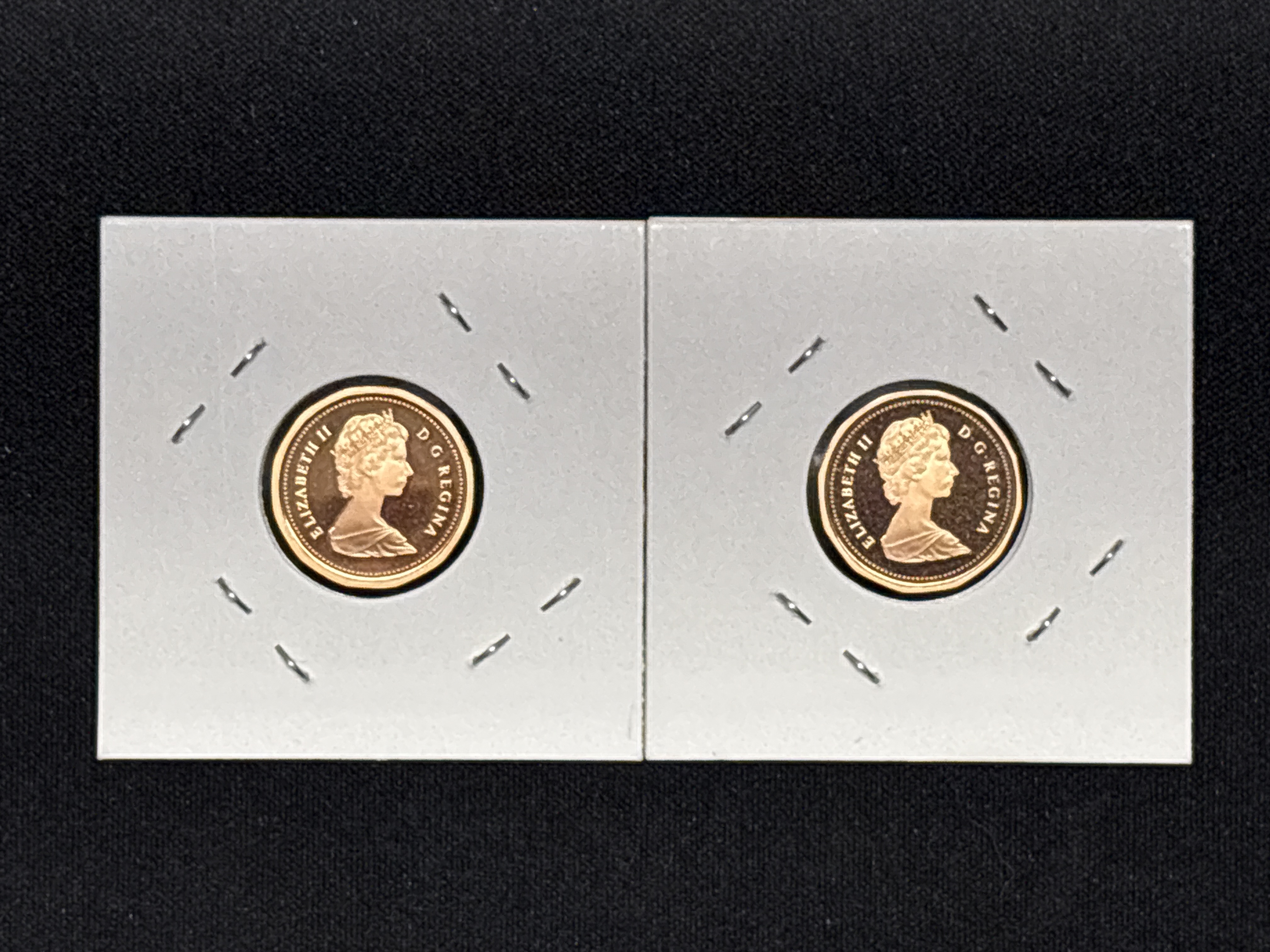 LOT 2026-740 — Ensemble de deux pièces de 1 cent du Canada, datées de 1984 et 1985, chacune… — photo 2