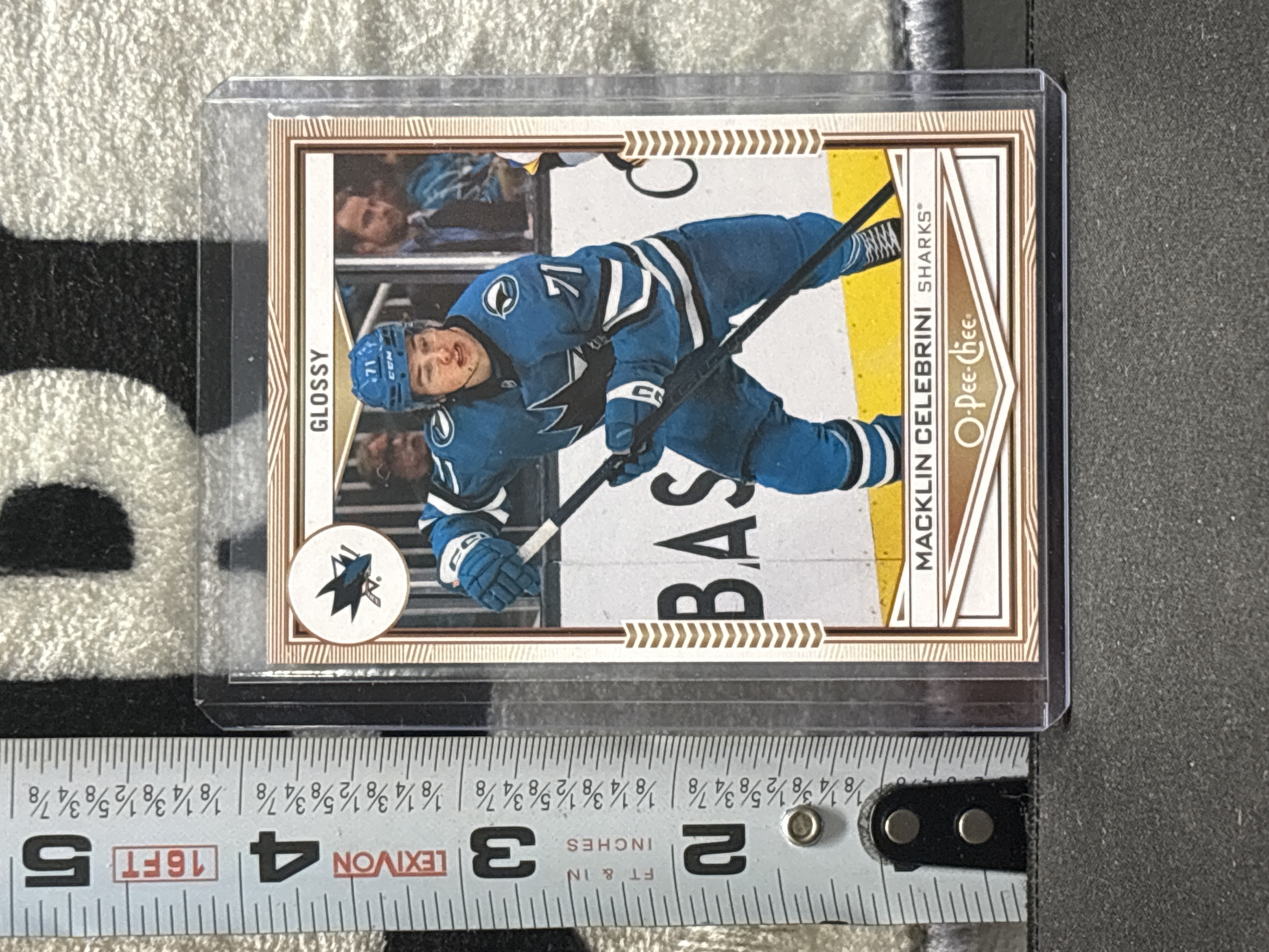 LOT 2026-798 — Carte de hockey O-Pee-Chee Upper Deck 2024-25, série 2, version Glossy, numéro… — photo 1