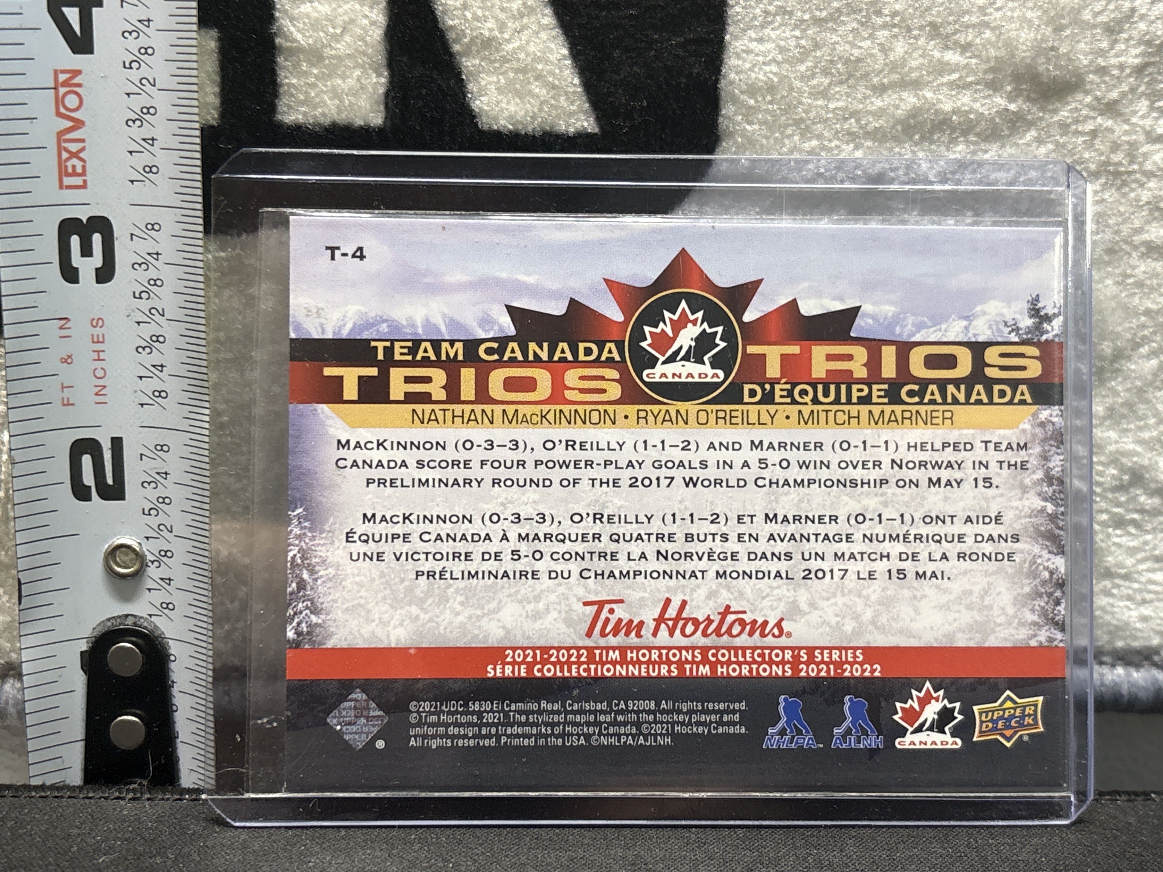LOT 2026-800 — Carte 3D Upper Deck de la série des collectionneurs Tim Hortons 2021-2022… — photo 2