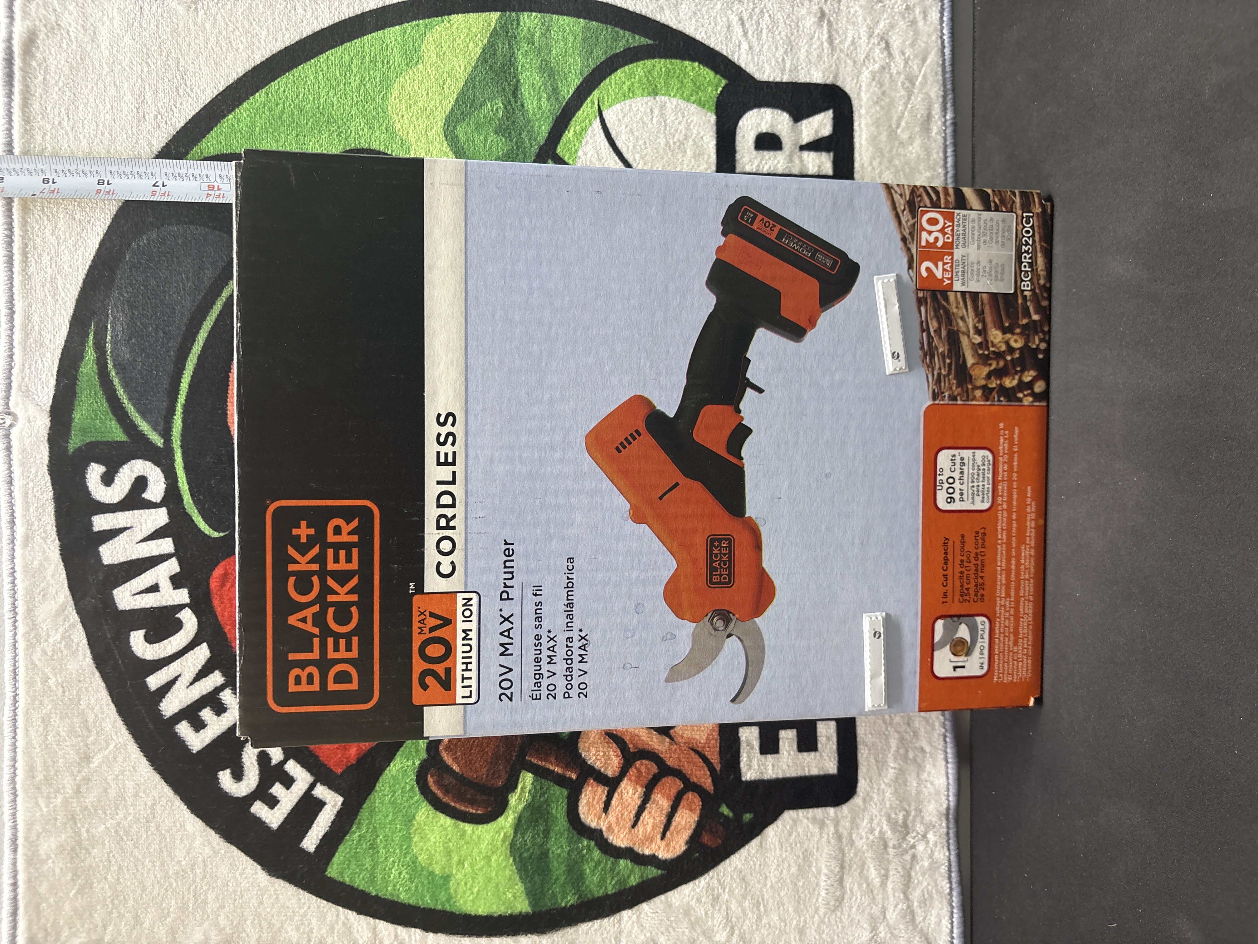 LOT 2026-804 — Élagueuse sans fil BLACK+DECKER 20 V MAX au lithium-ion, modèle BCPR320C1… — photo 1