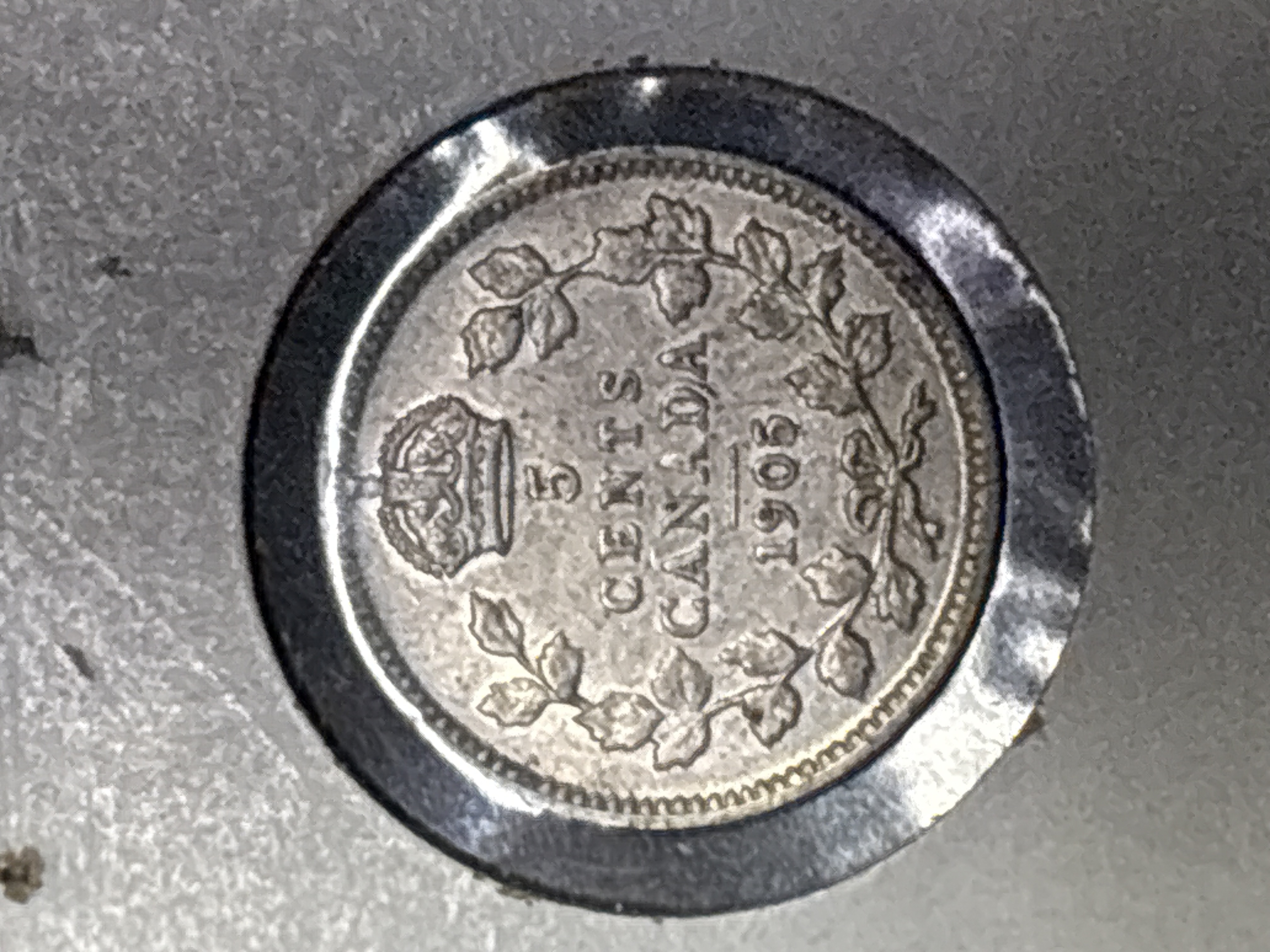 LOT 2026-814 — Pièce de 5 cents du Canada datée de 1903, en argent, à l’effigie du roi… — photo 1