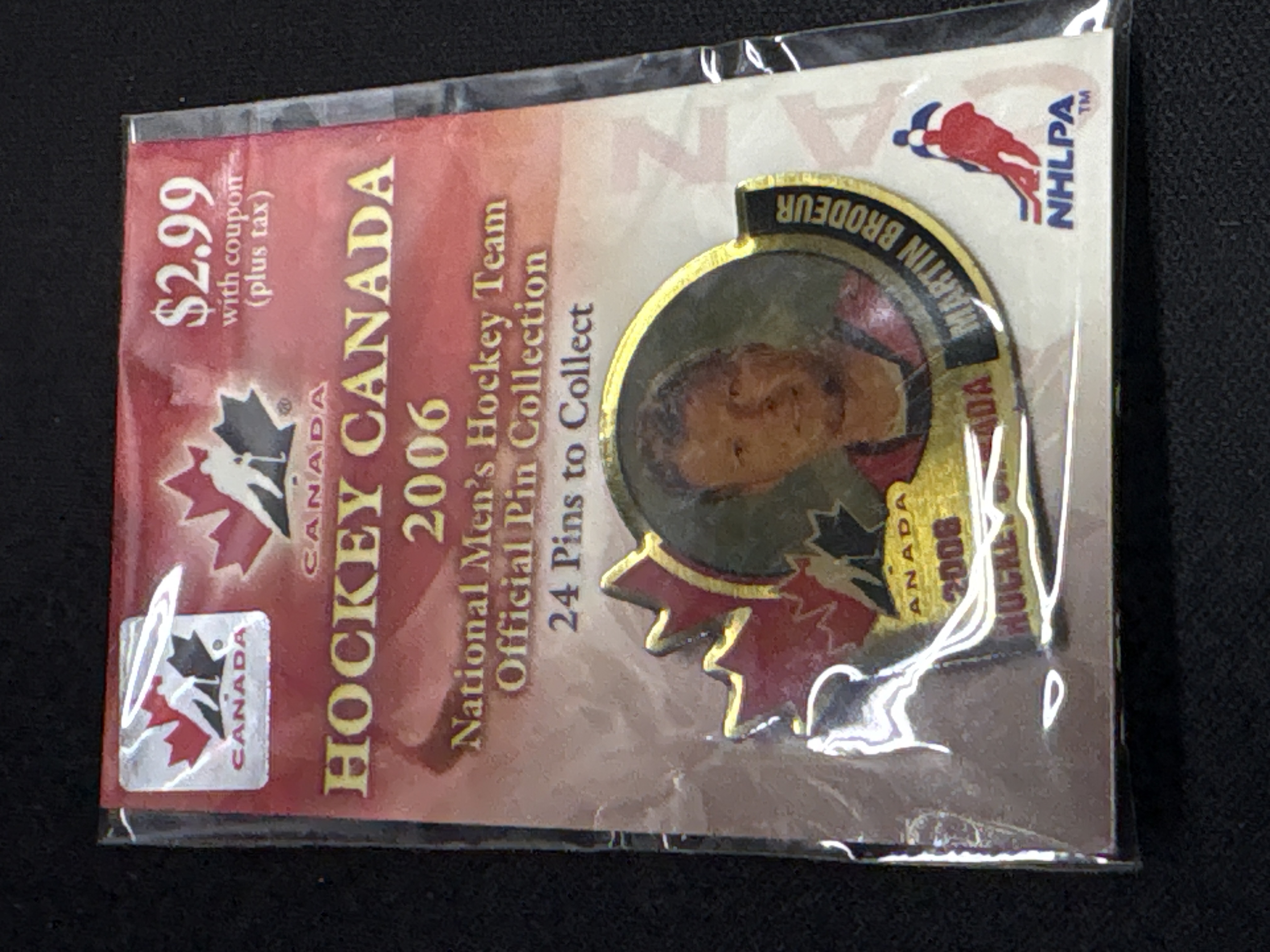 LOT 2026-828 — Ensemble de 5 épinglettes officielles Hockey Canada 2006, issues de la… — photo 7