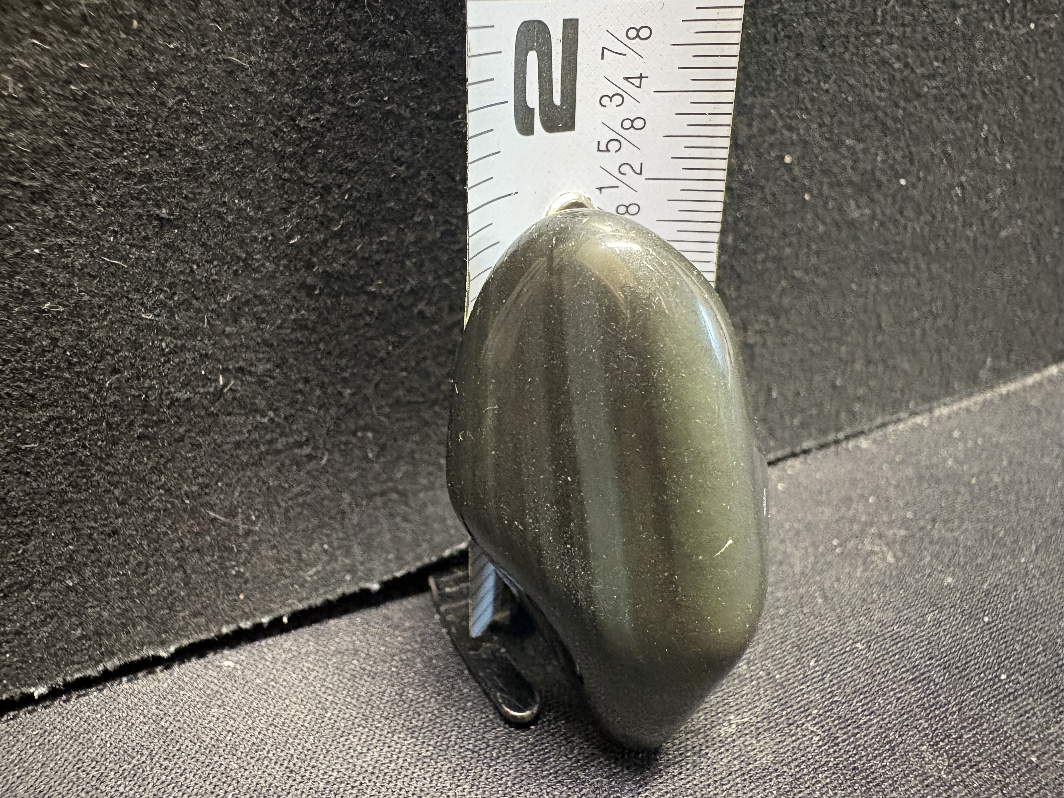 LOT 2026-089 — Pierre polie naturelle – Tons vert olive, gris et mauve — photo 2