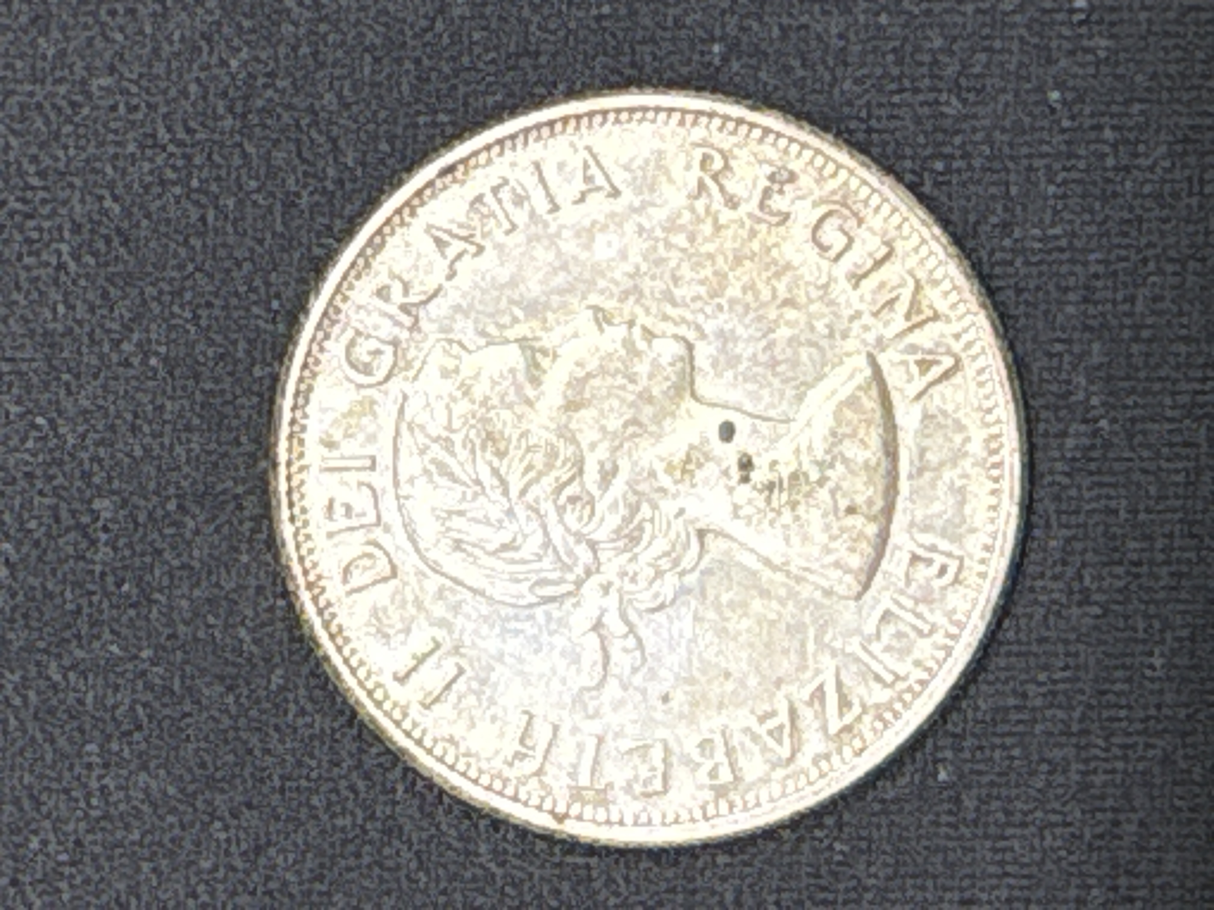 LOT 2026-864 — Pièce de 50 cents canadienne de 1963, à l’effigie de la reine Elizabeth II à… — photo 2
