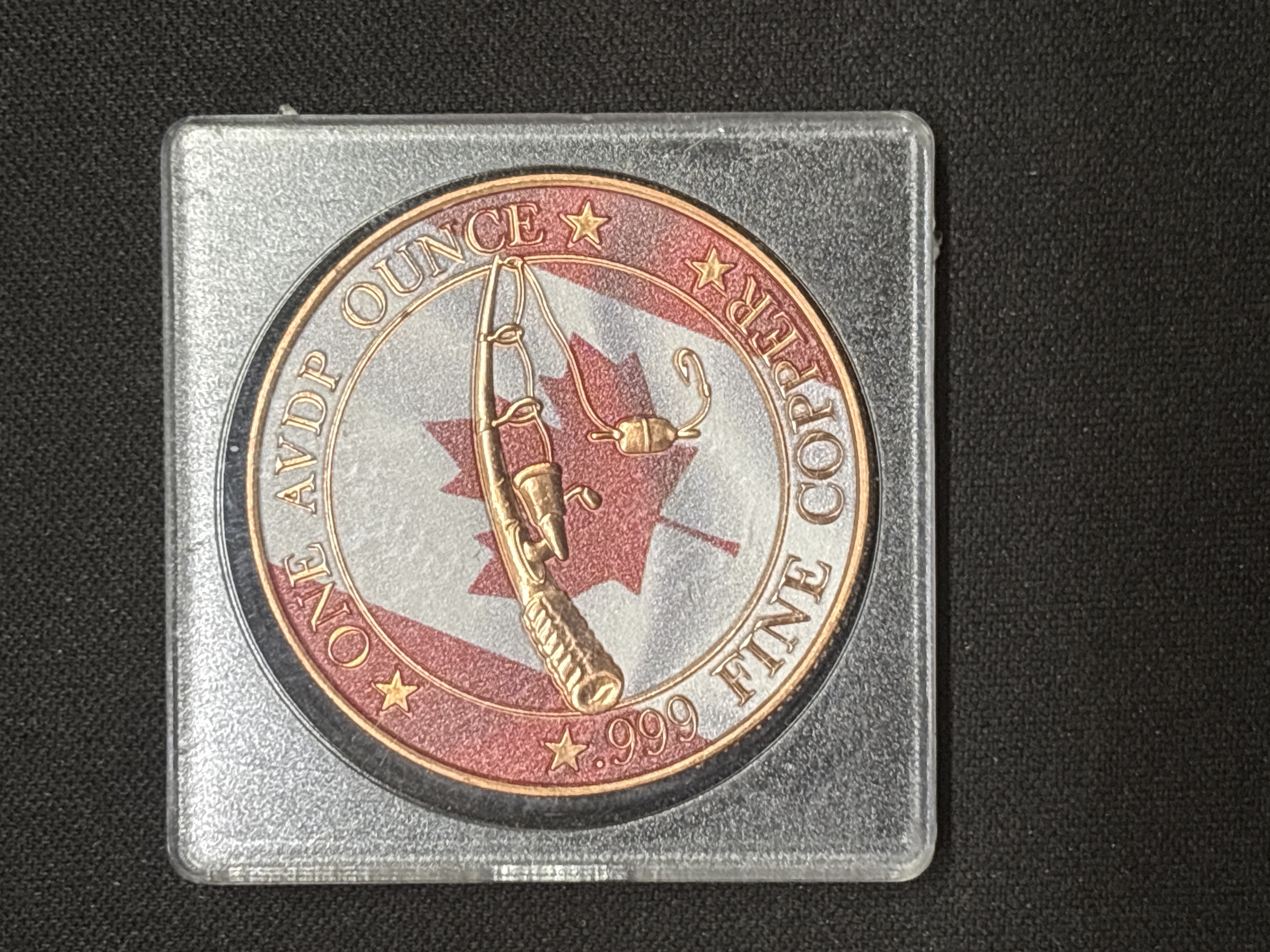LOT 2026-866 — Rond commémoratif en cuivre, daté 1990, indiqué « ONE AVDP OUNCE FINE COPPER » — photo 2